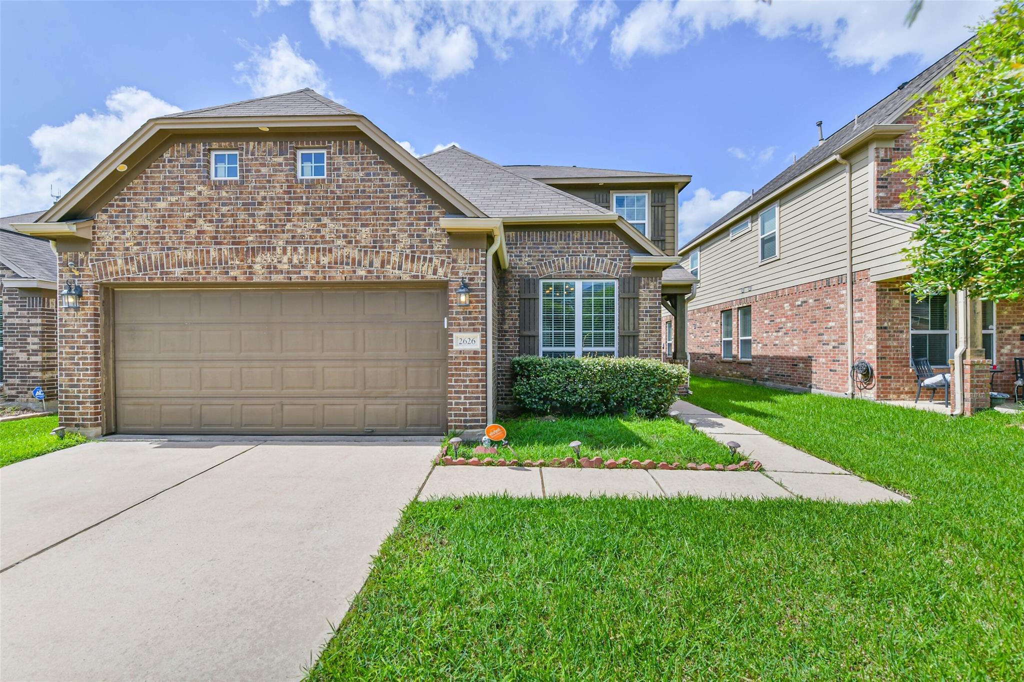 2626 Fresh Dawn Dr, Fresno, TX 77545