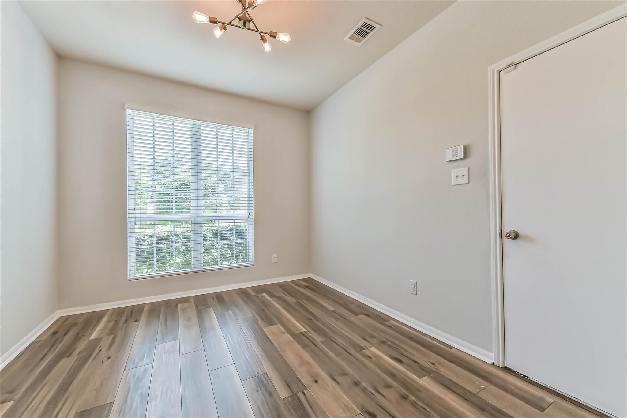 2626 Fresh Dawn Dr, Fresno, TX 77545 photo