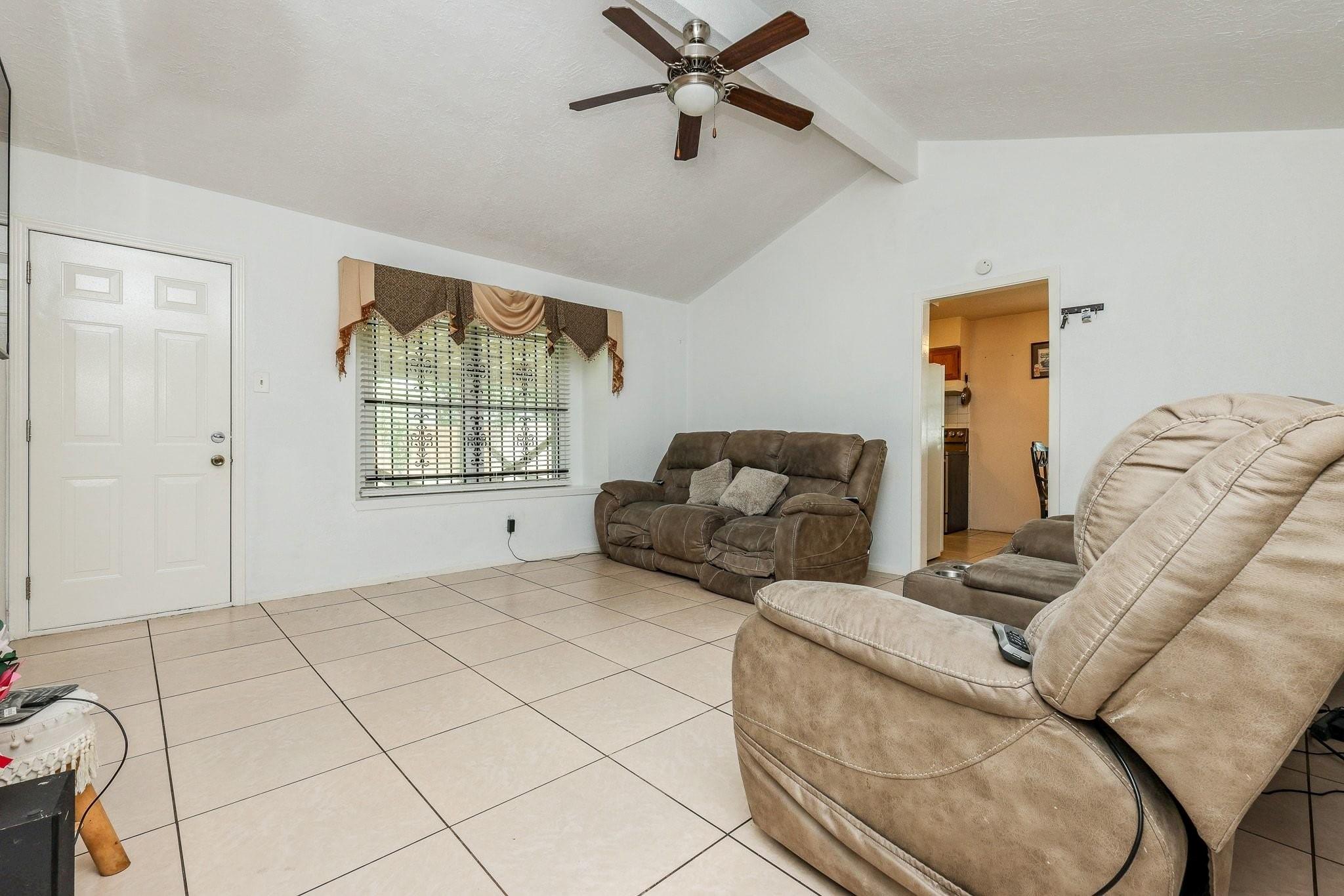 5146 Court Rd, Houston, TX 77053 photo