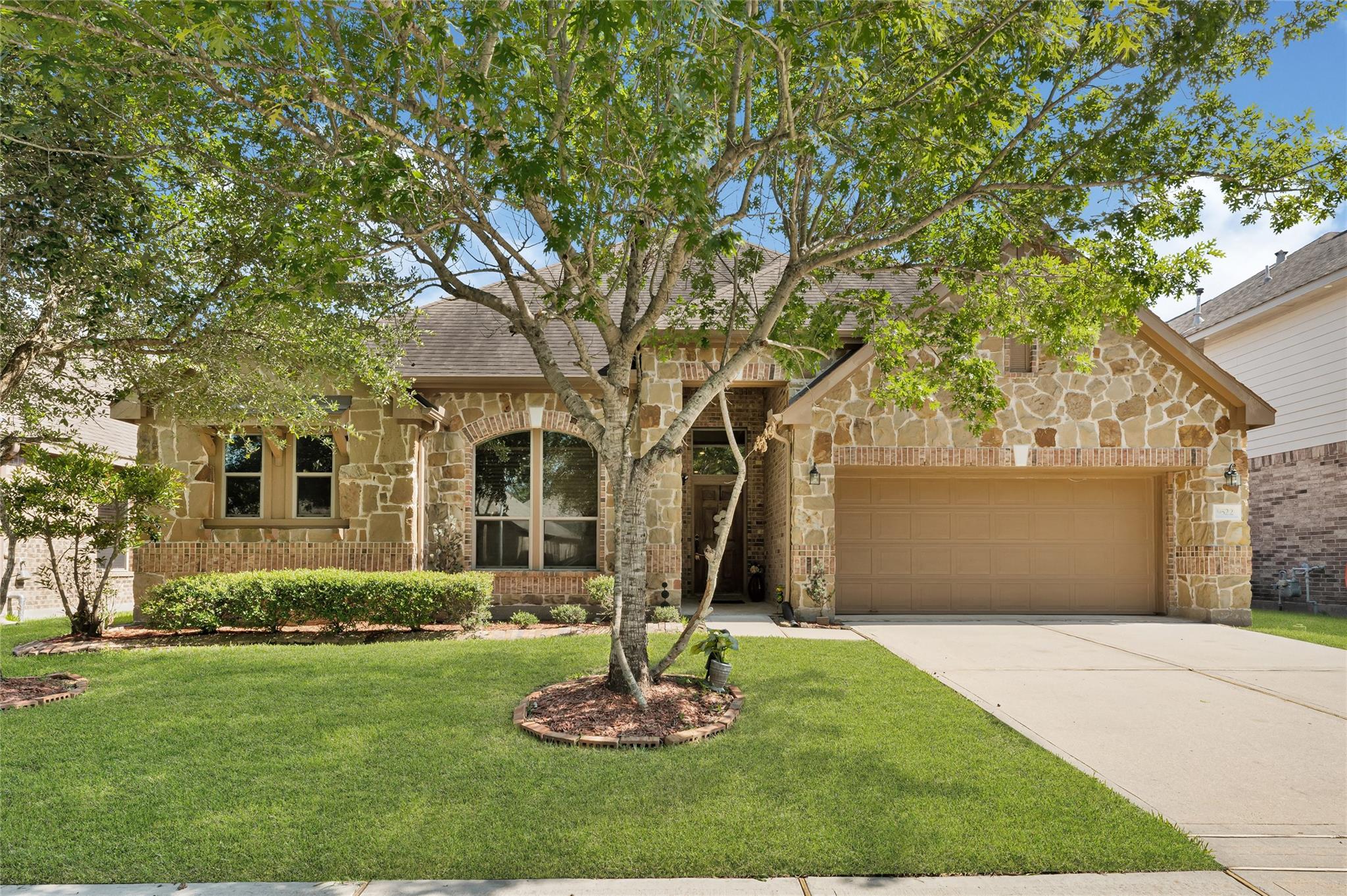 9522 Alabaster Oaks Ln, Humble, TX 77396