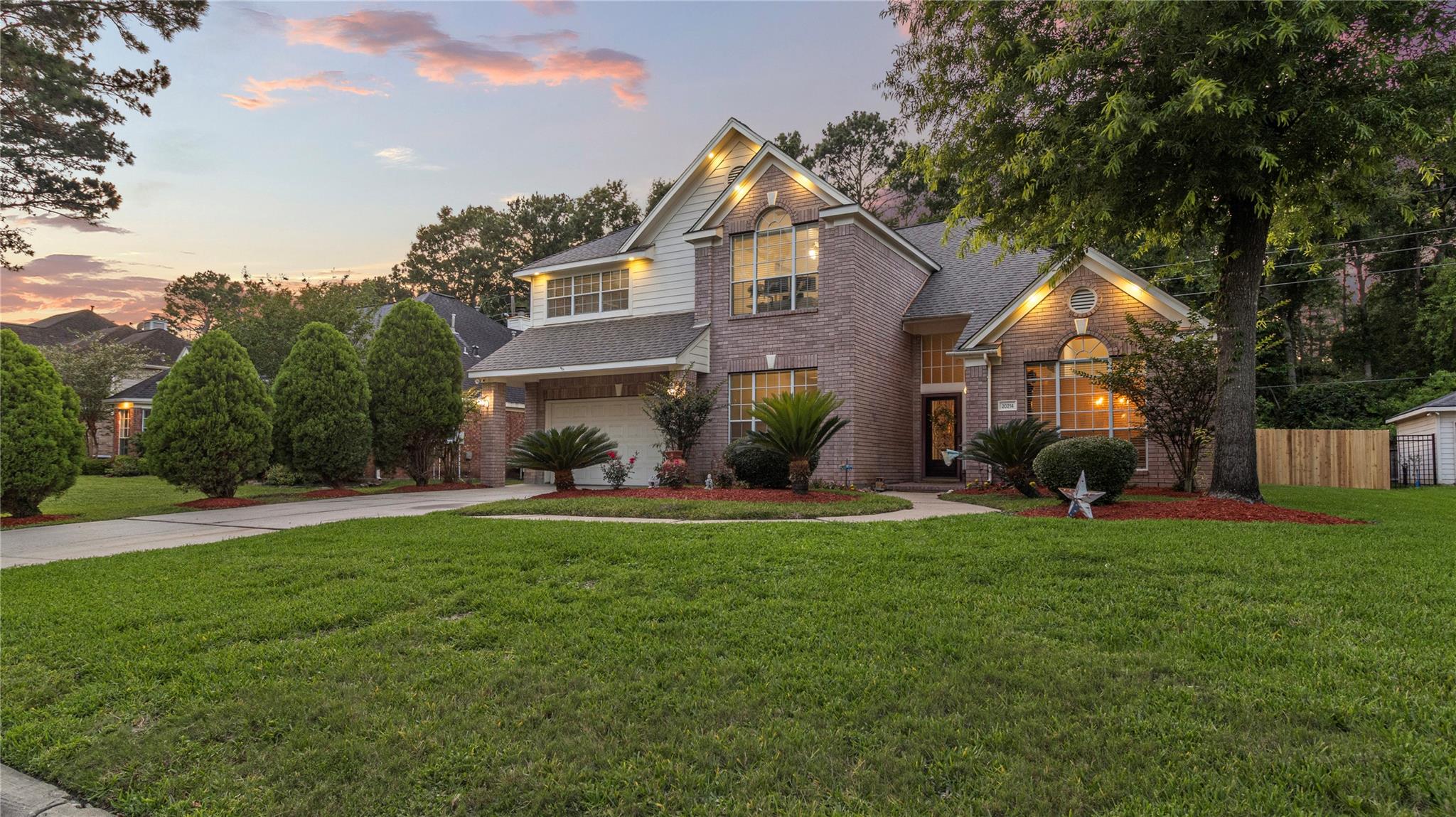 20214 Powerscourt Dr, Humble, TX 77346