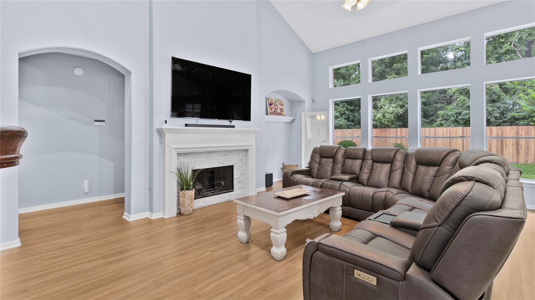20214 Powerscourt Dr, Humble, TX 77346 photo