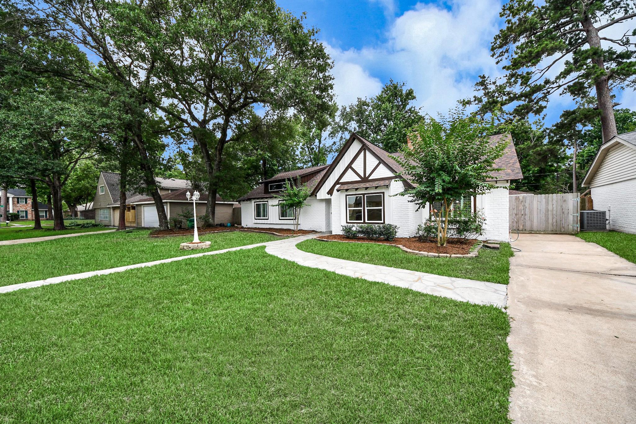 25511 Many Oak Dr, Spring, TX 77380 photo
