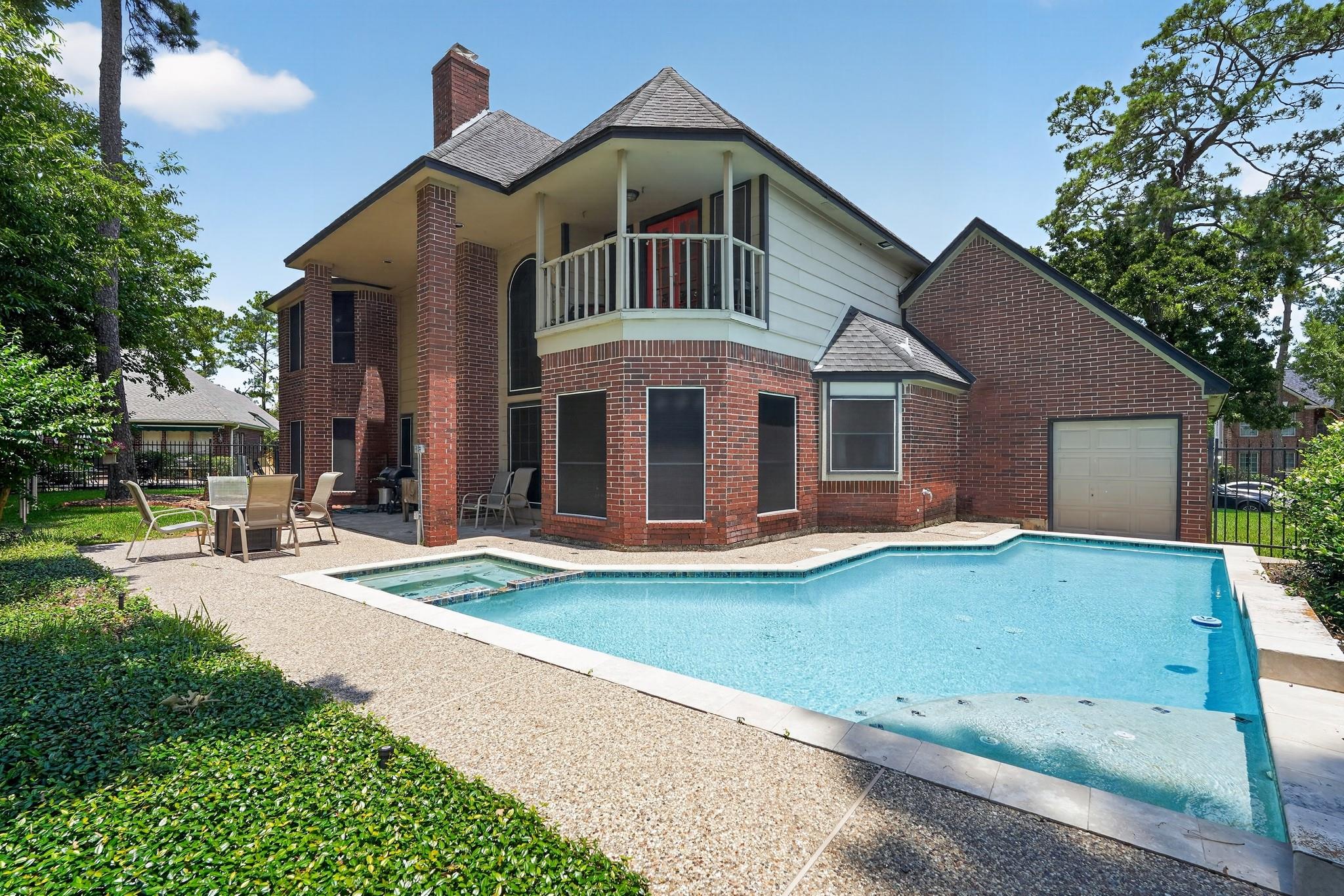 19027 Relay Rd, Humble, TX 77346