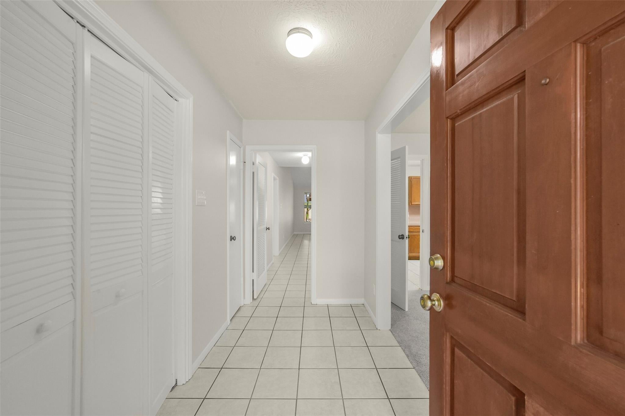 15707 Fincher Dr, Friendswood, TX 77546 photo