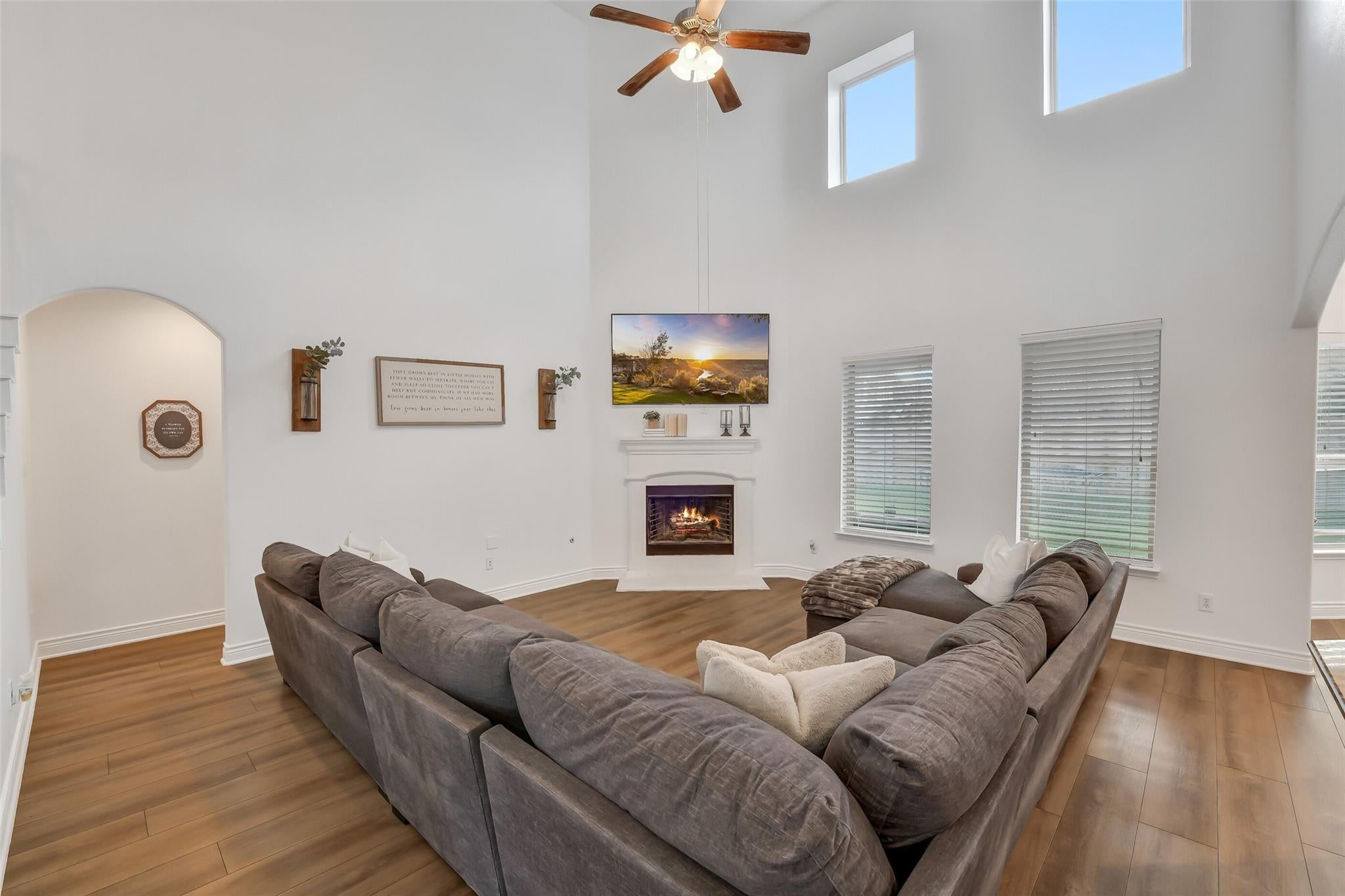 734 Marbrook Saddle Ln, League City, TX 77573 photo