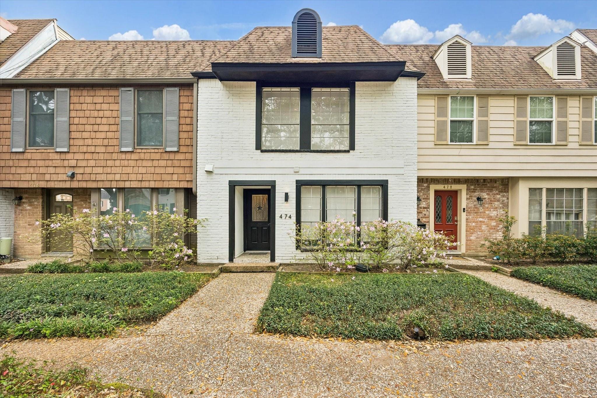 474 Post Oak Ln, Houston, TX 77024