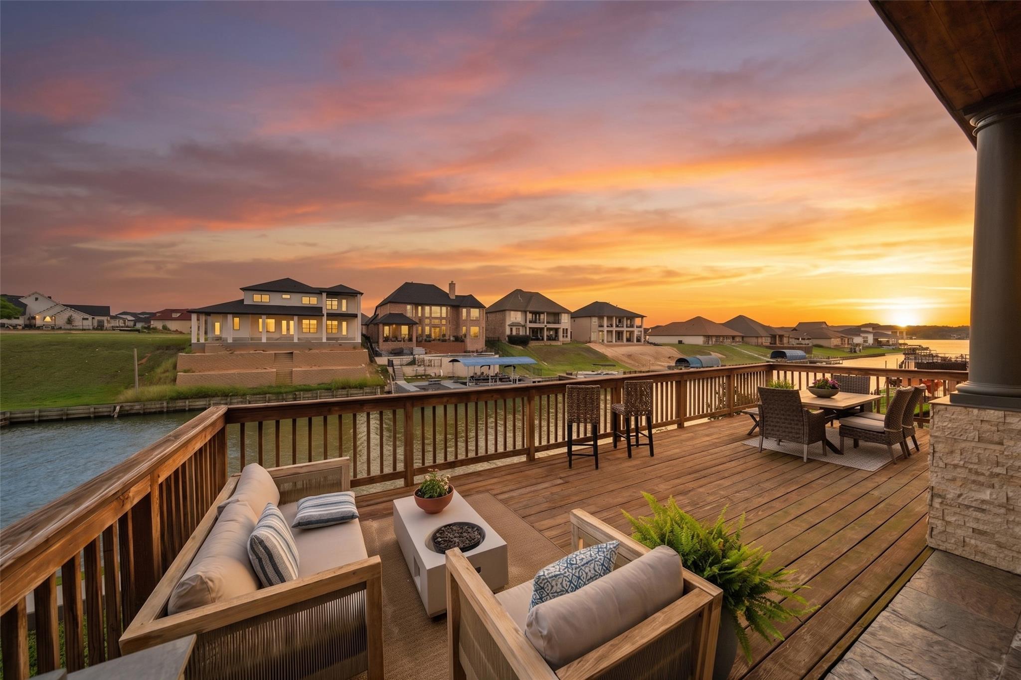10812 Bourbon St, Willis, TX 77318