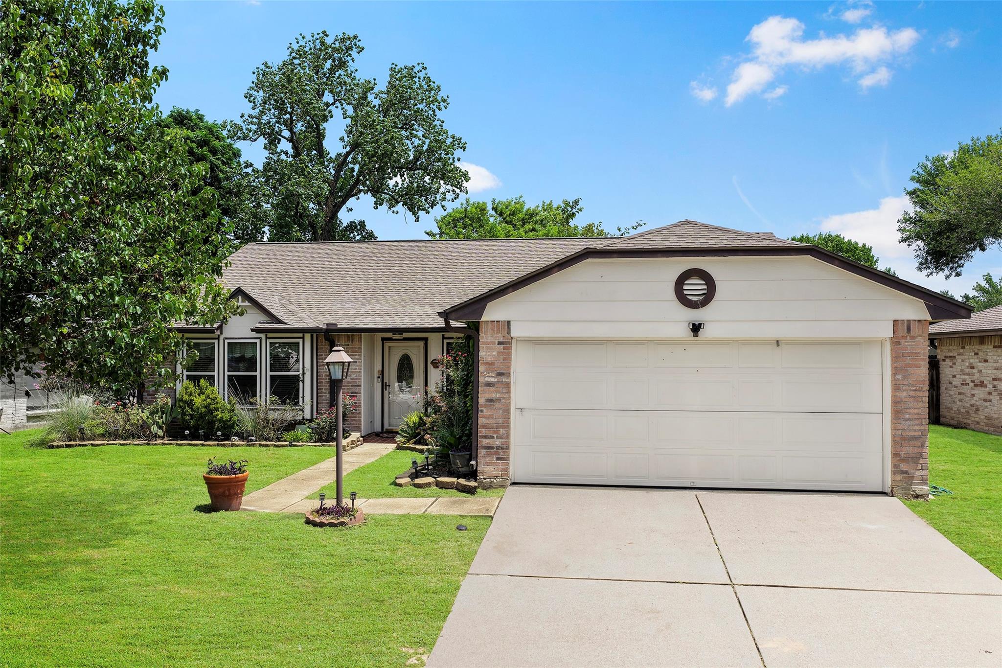 16730 Summer Dawn Ln, Houston, TX 77095 photo
