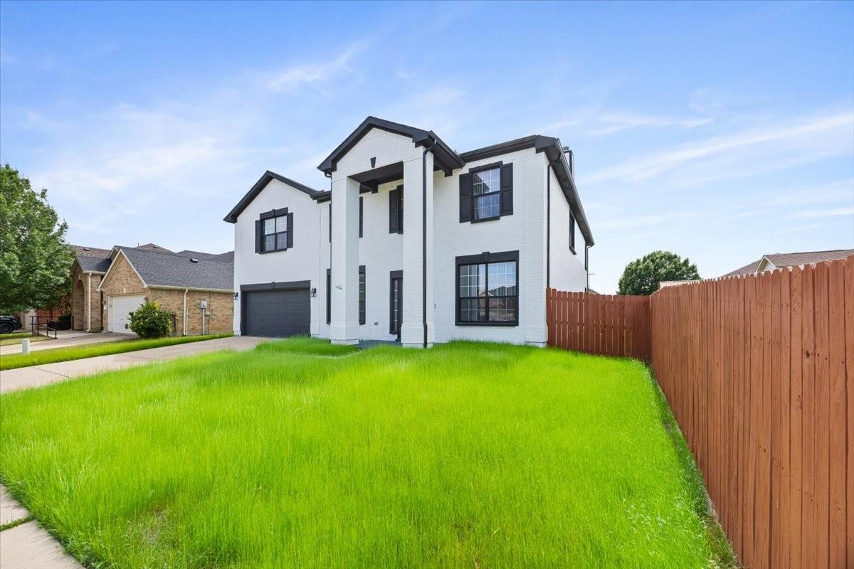 7704 Labrador Dr, Arlington, TX 76002 photo