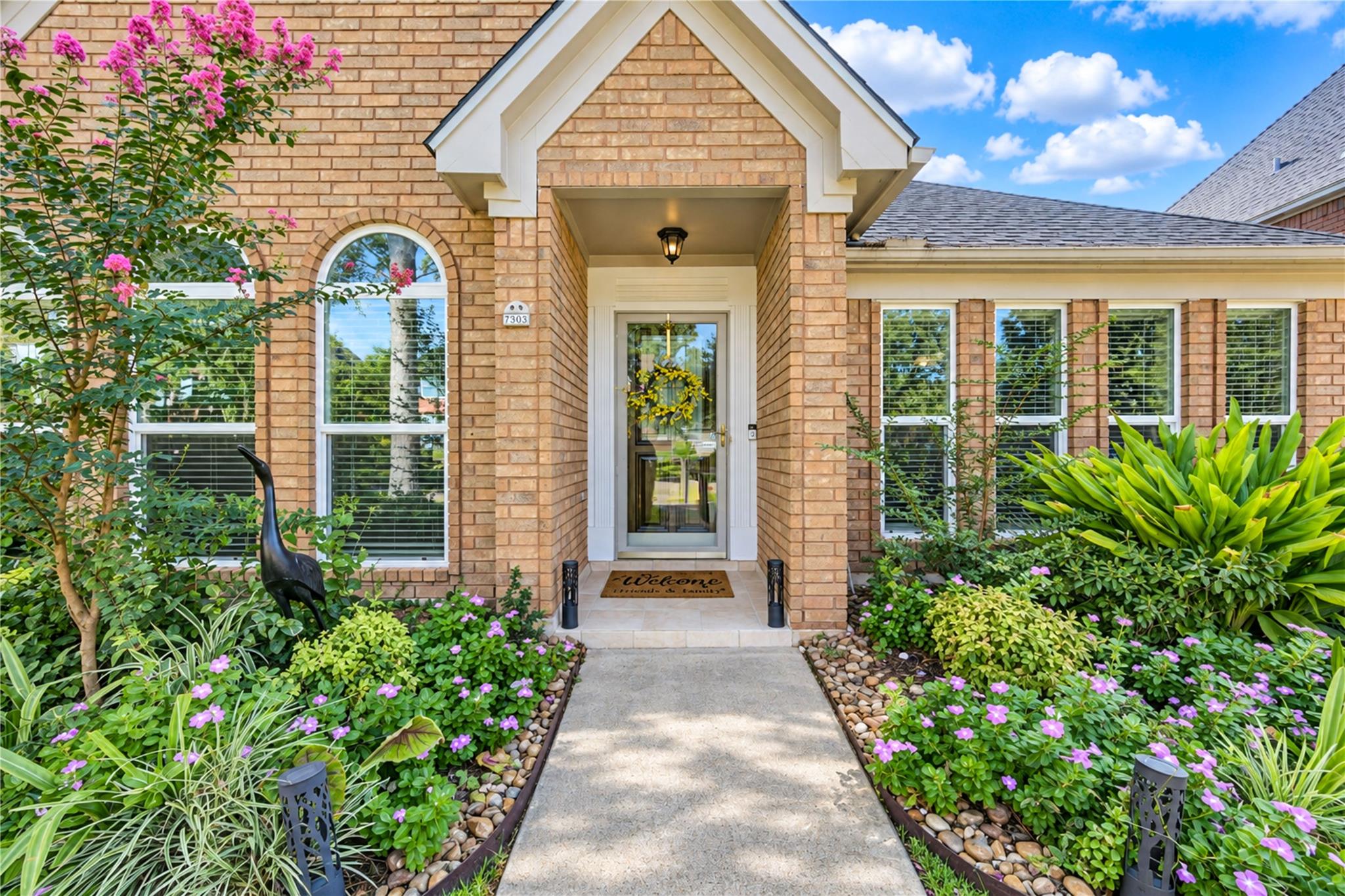 7303 Starbridge Dr, Houston, TX 77095 photo