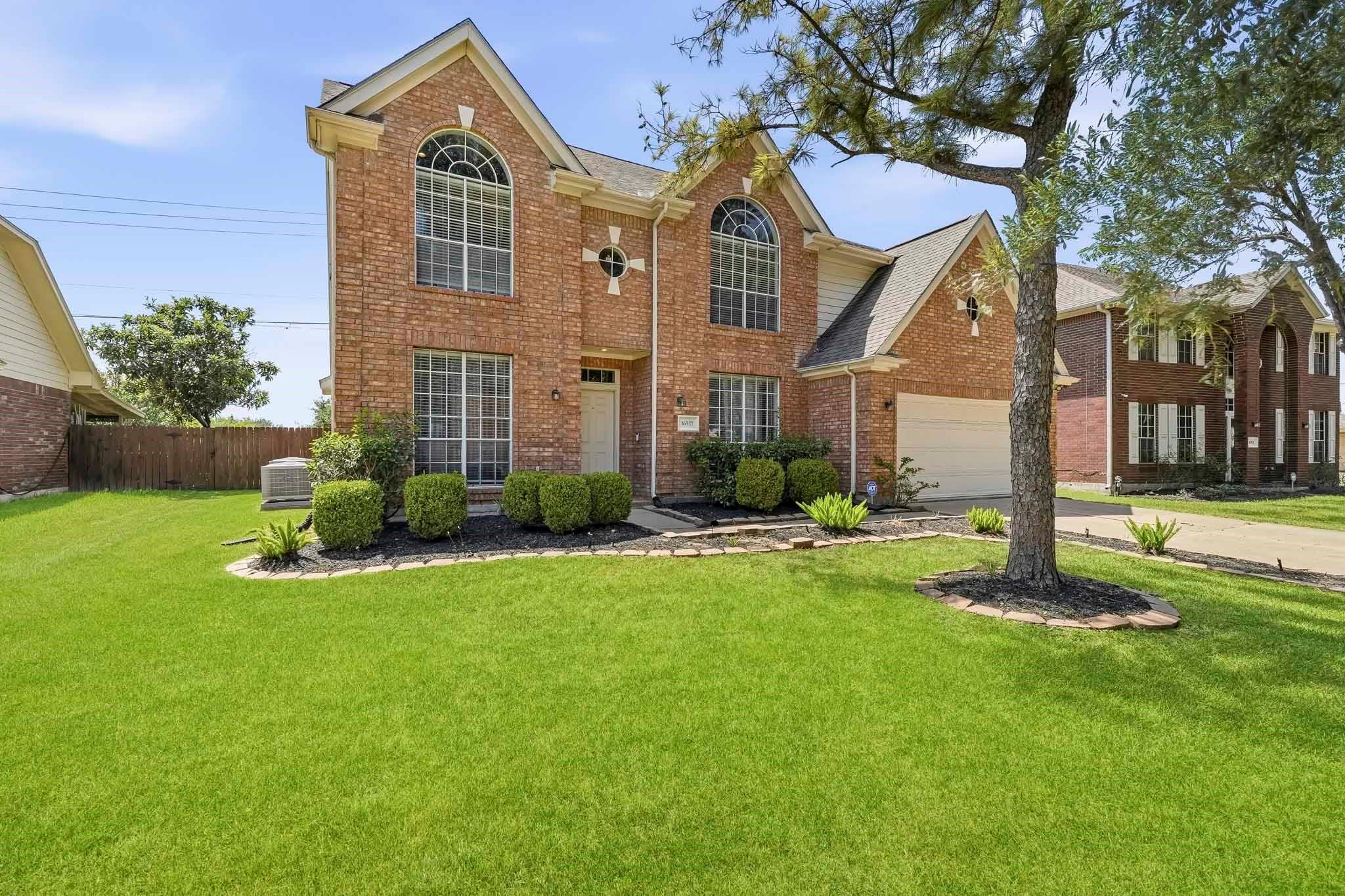 16527 Fondren Grove Dr, Missouri City, TX 77489