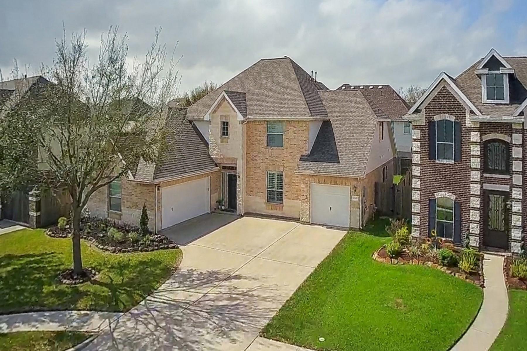 2209 Lisa Ln, Deer Park, TX 77536 photo