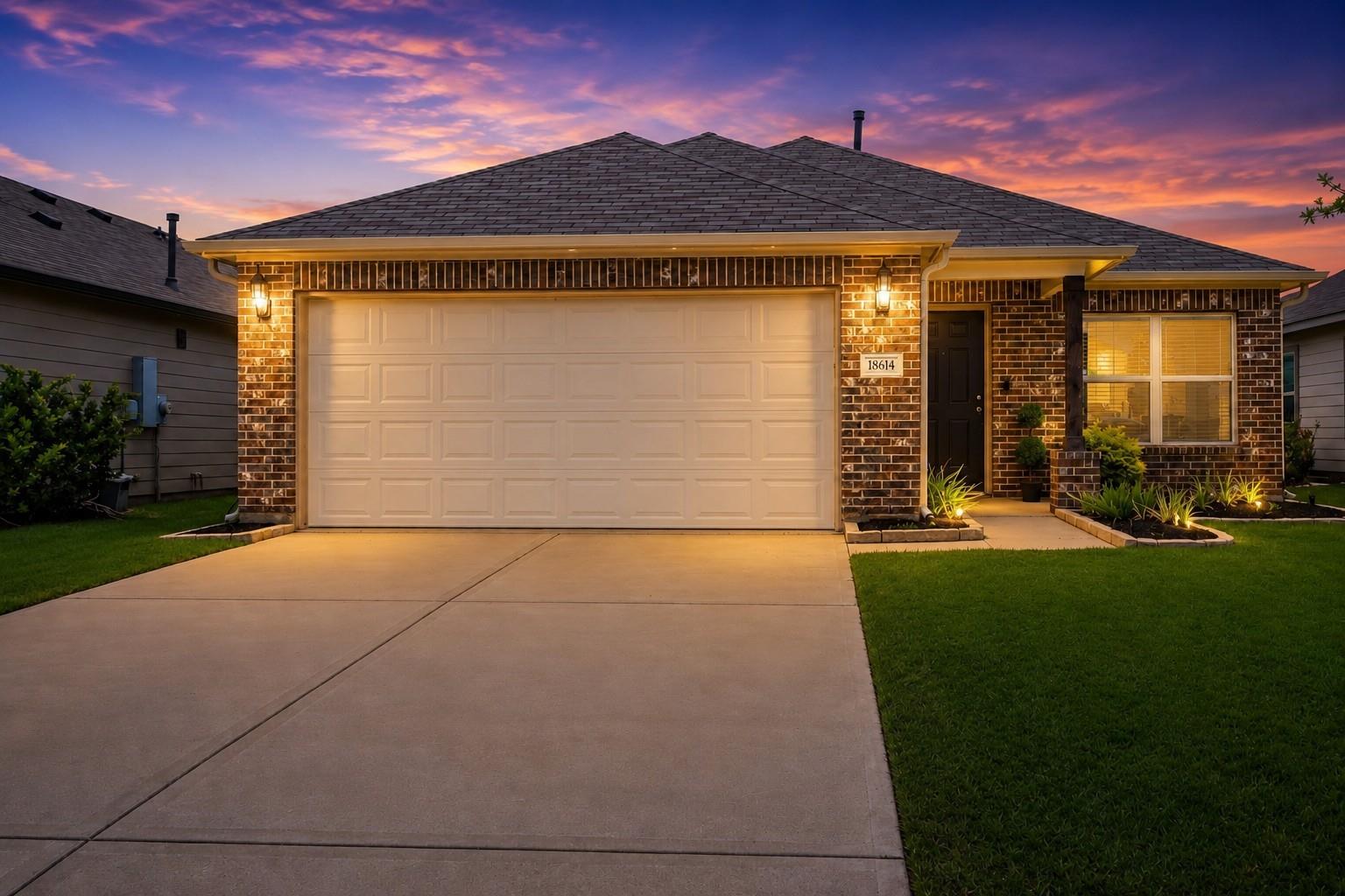 18614 Porthaven Rose Ln, Tomball, TX 77377