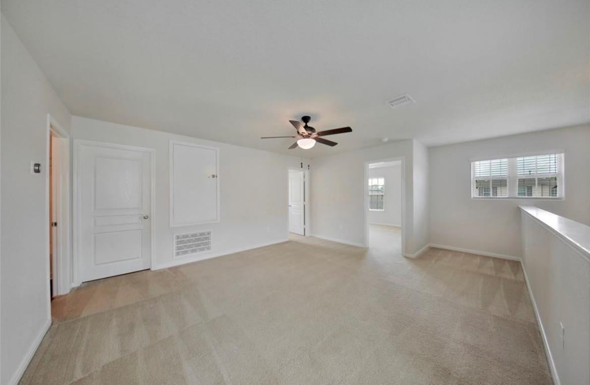 10118 Dawson Hill Ln, Houston, TX 77044 photo