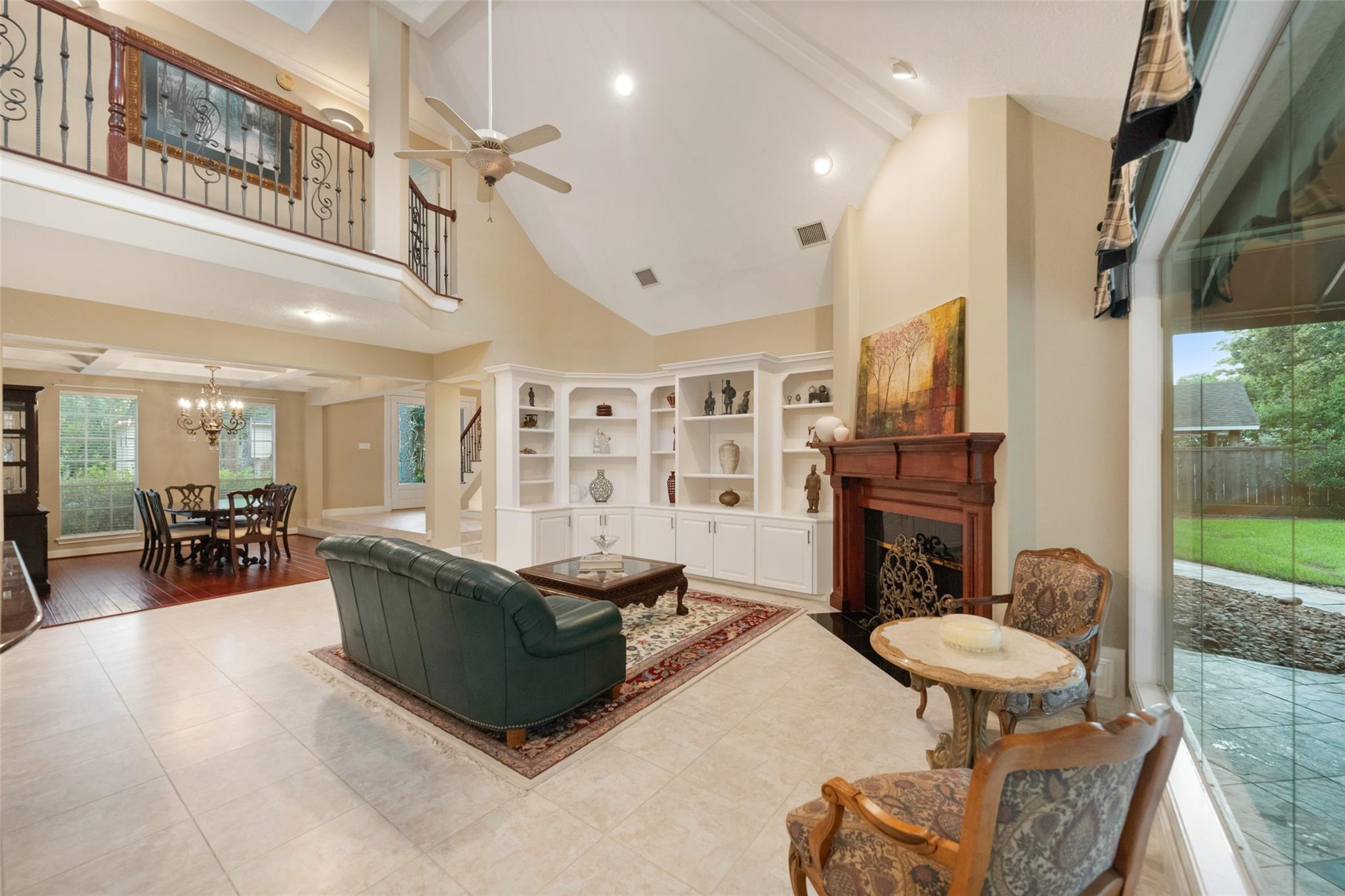 1722 Chestnut Grove Ln, Kingwood, TX 77345 photo