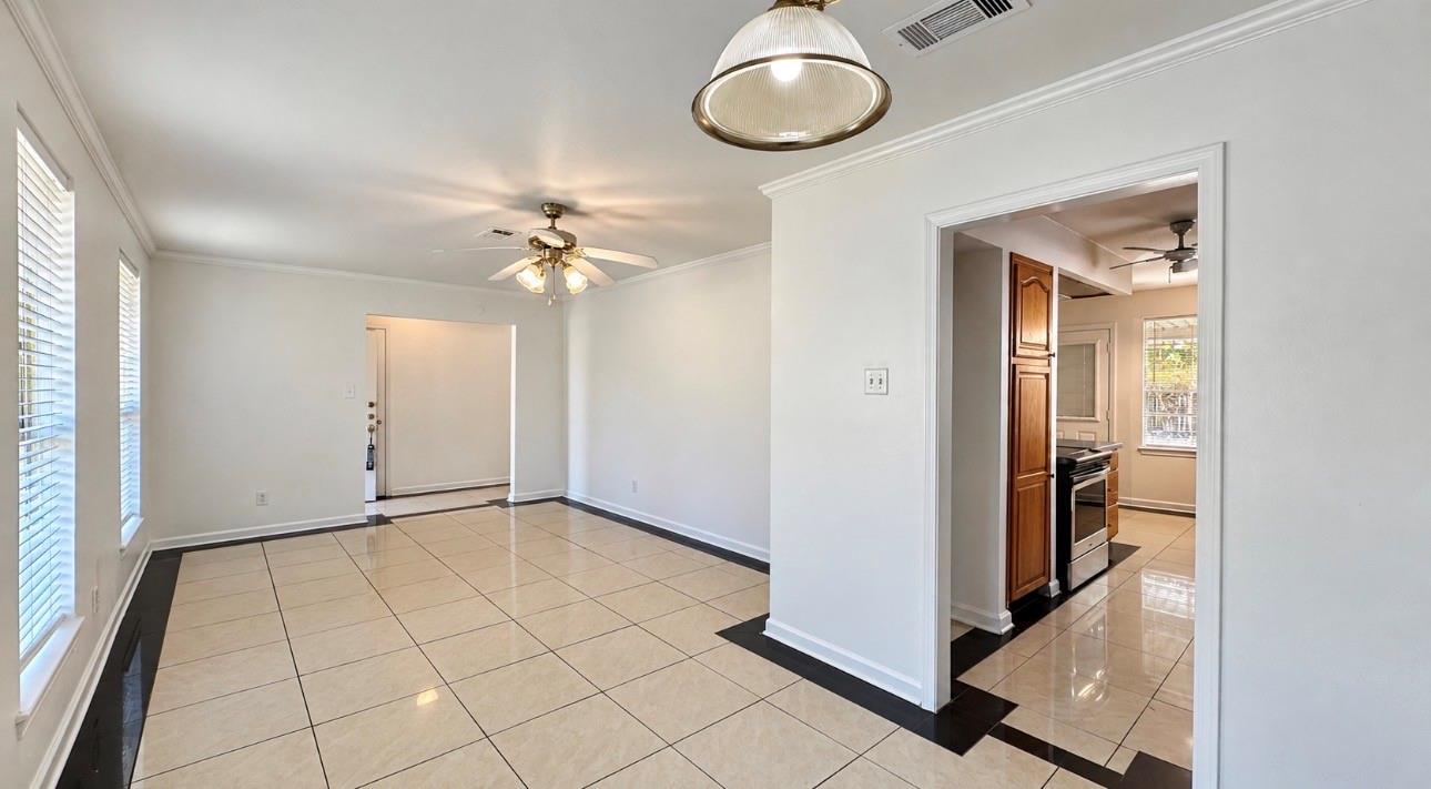 10911 Sageleaf Ln, Houston, TX 77089 photo