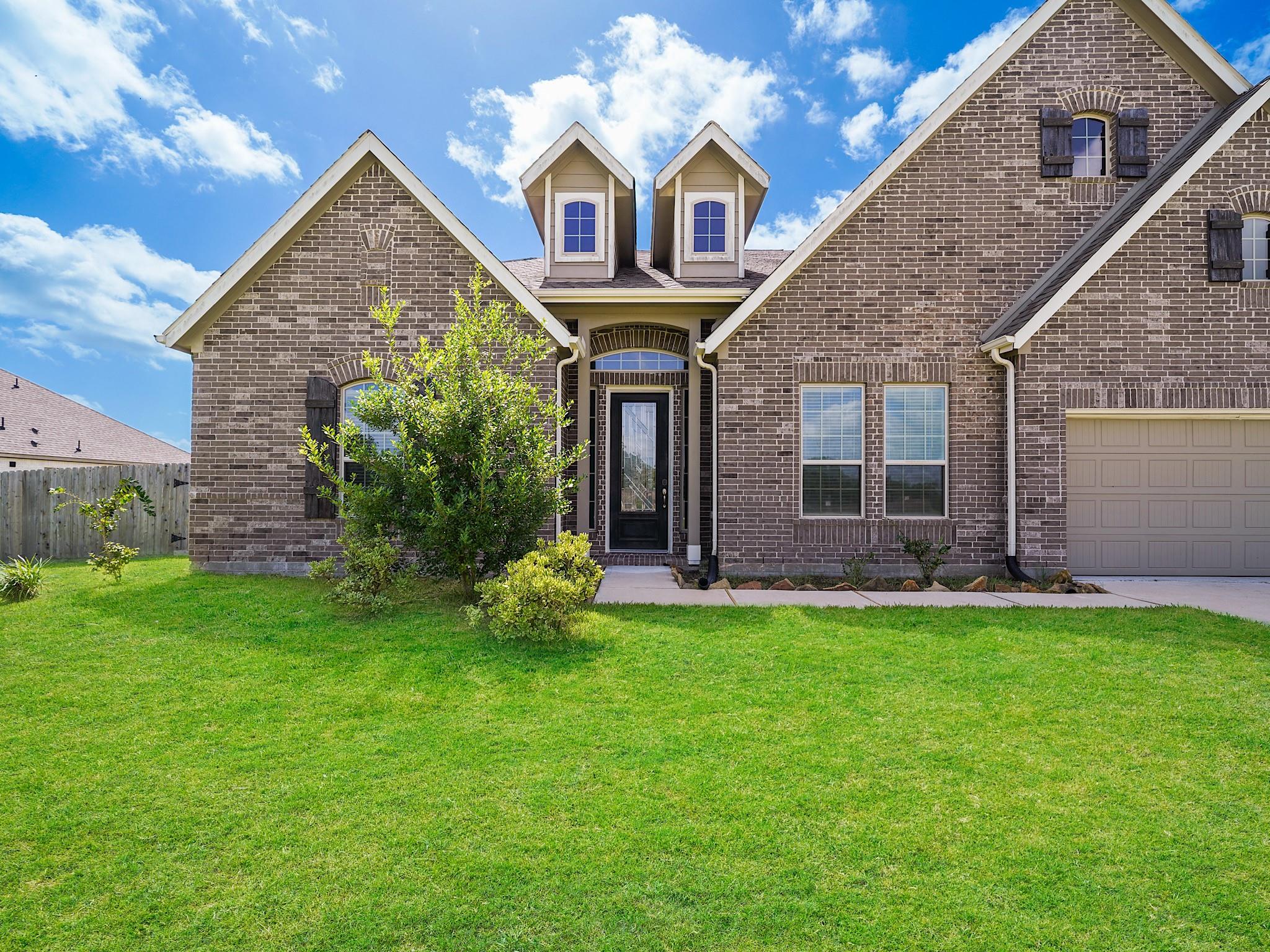 11315 Seguin Trail Ct, Needville, TX 77461 photo