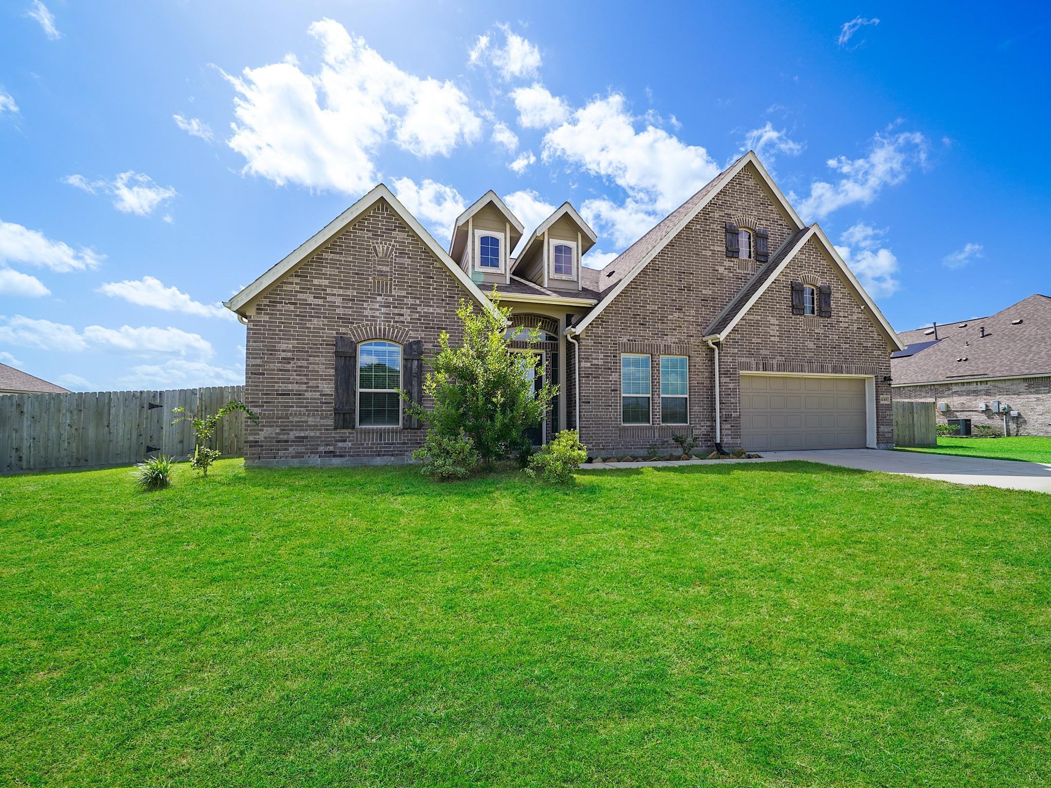 11315 Seguin Trail Ct, Needville, TX 77461 photo