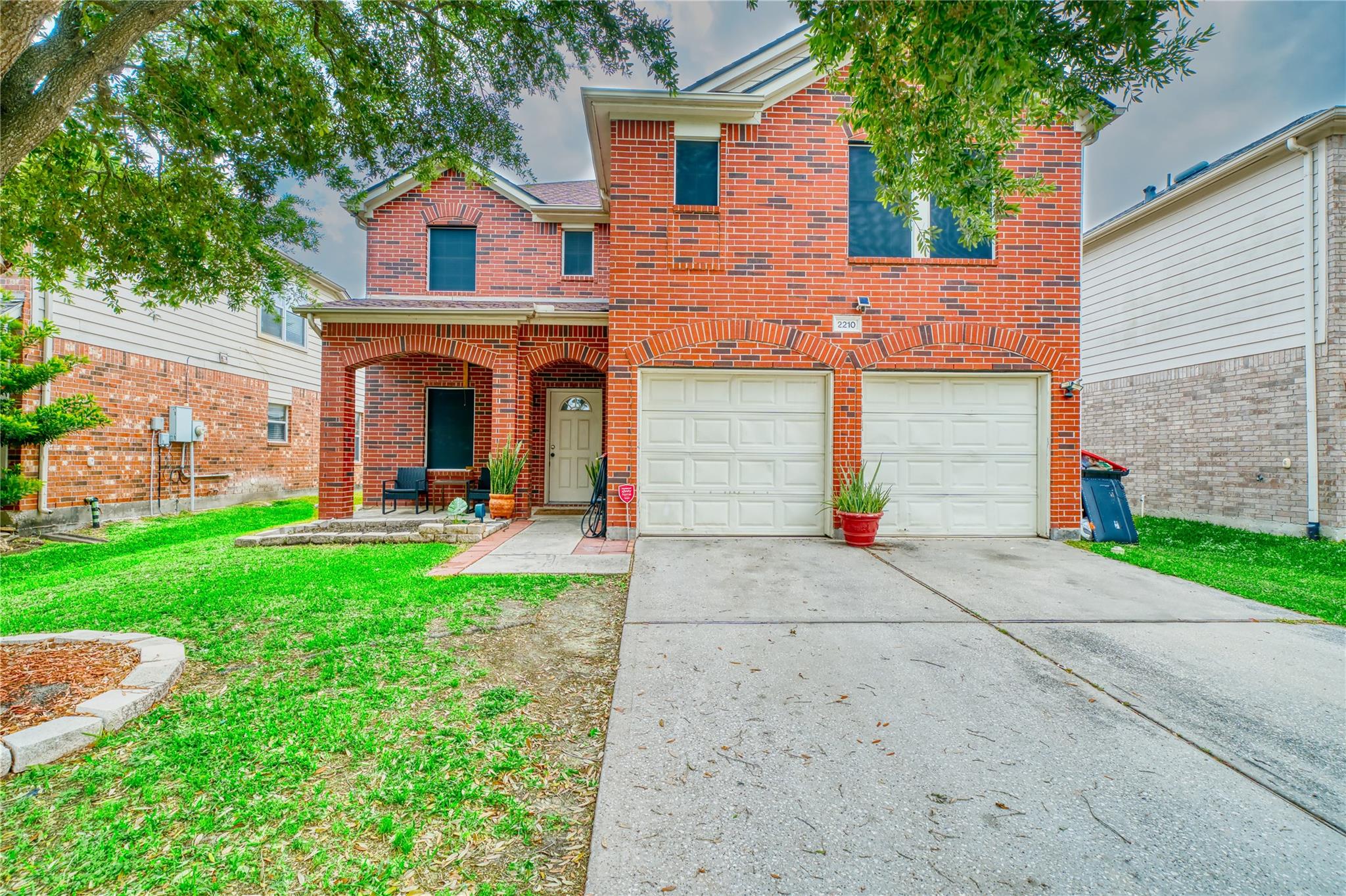 2210 Mountain Ranch Dr, Houston, TX 77049 photo