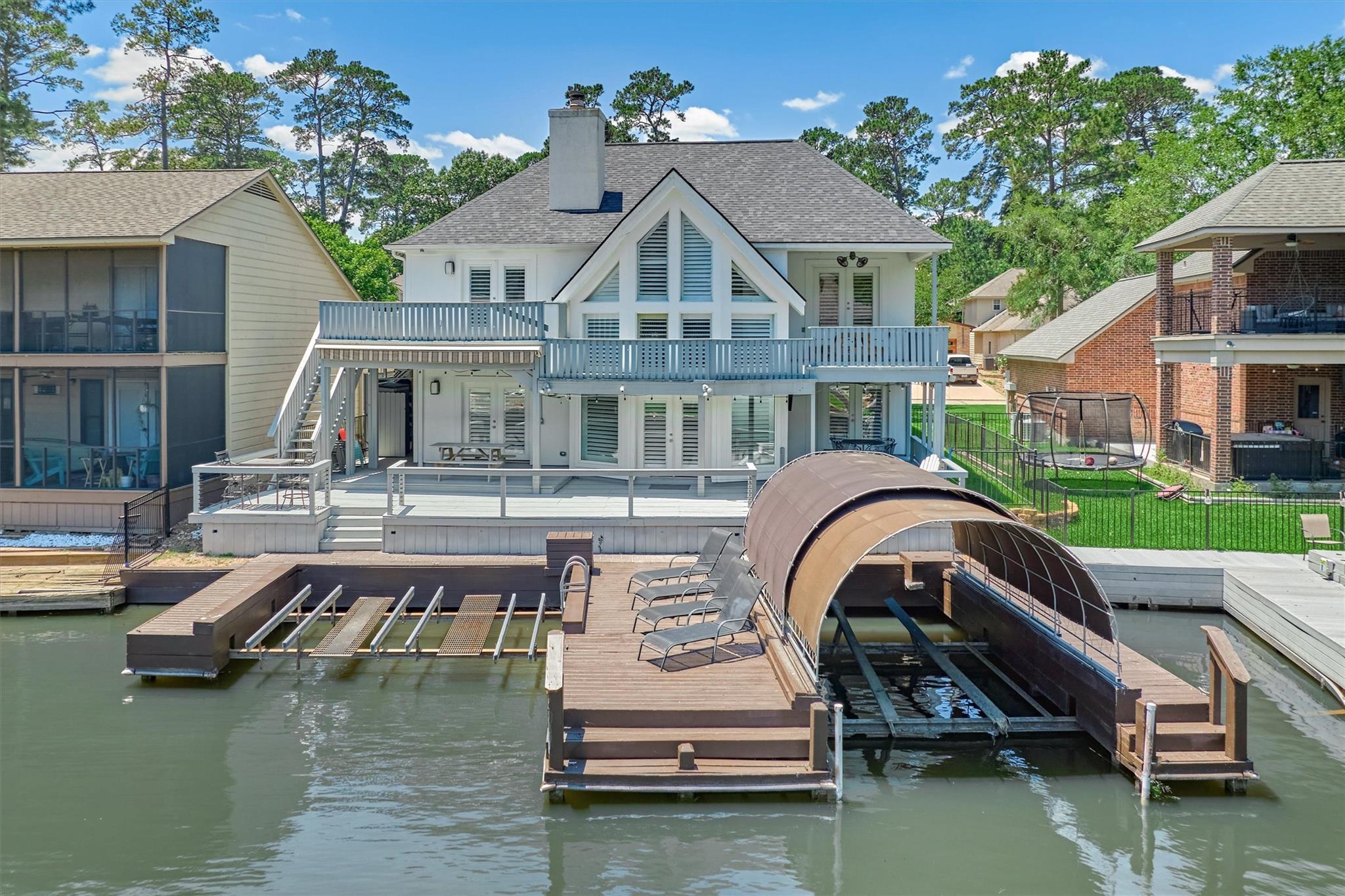 3142 Lazy Lake Ln, Montgomery, TX 77356 photo