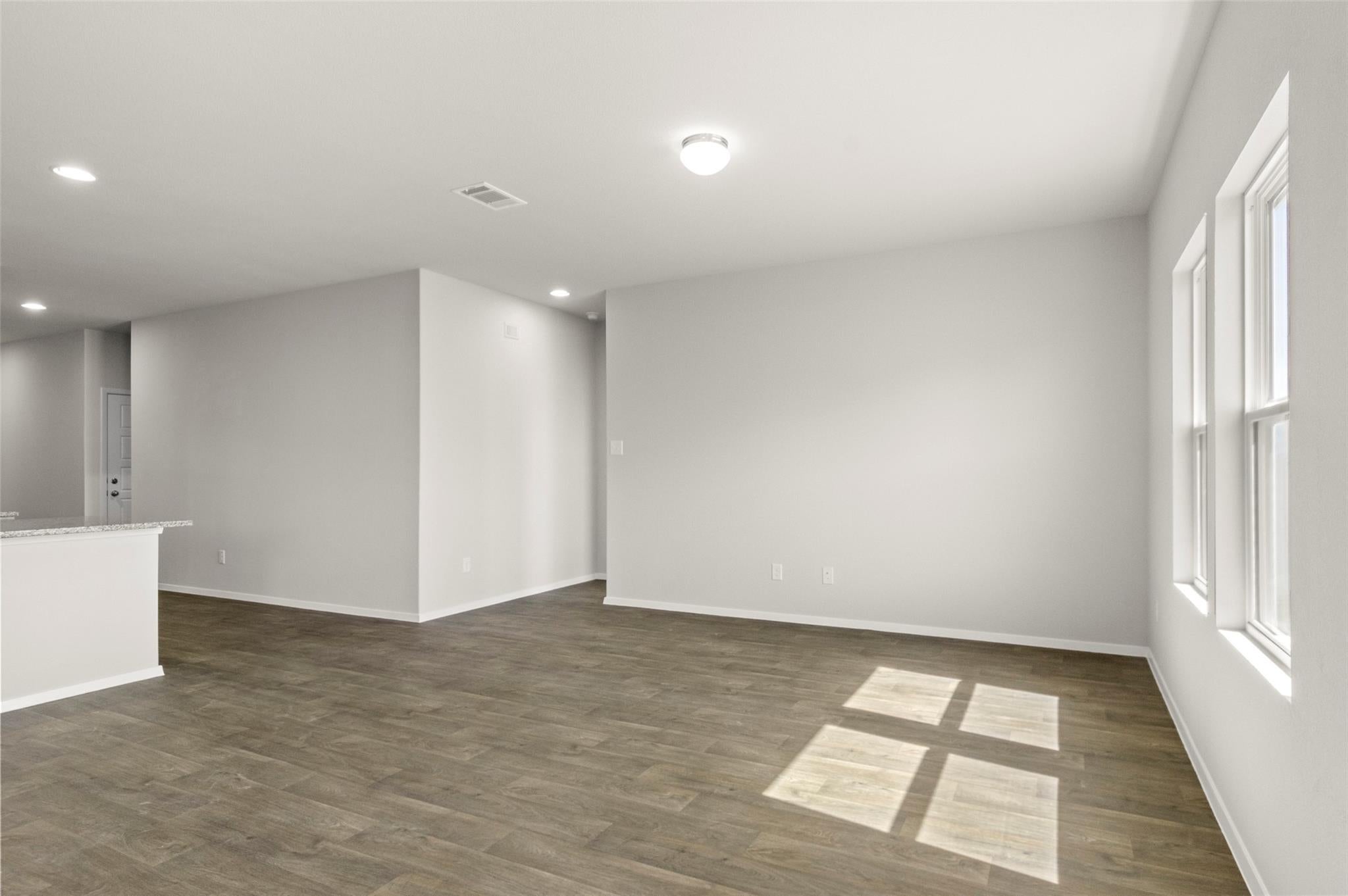 4522 Blue Mountain Laurel St, Pinehurst, TX 77362 photo