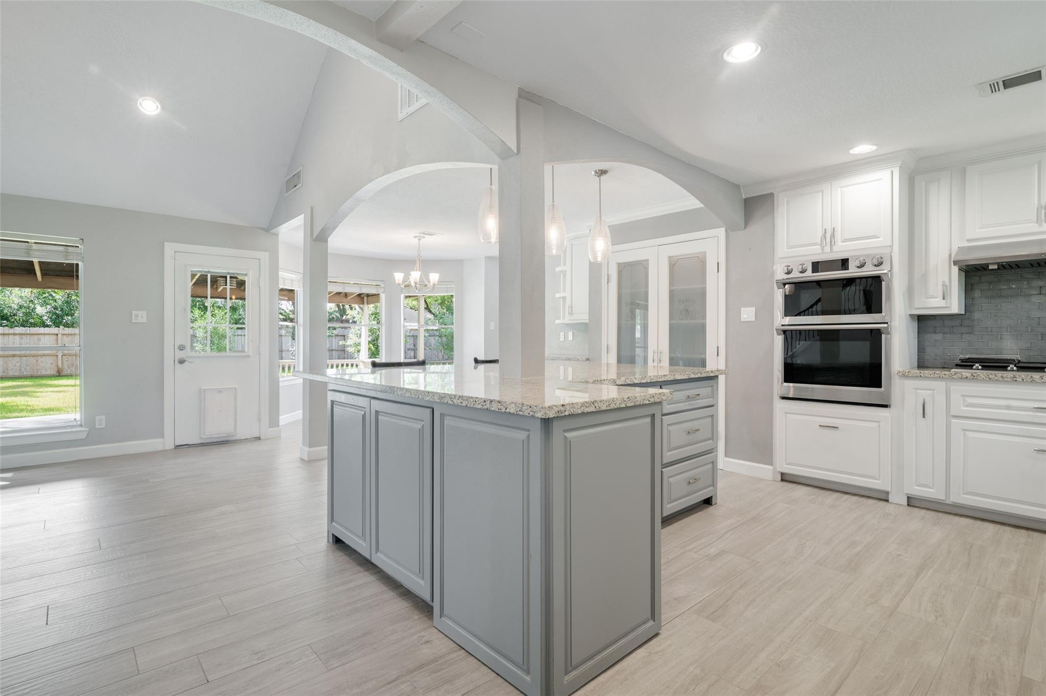 705 Briarmeadow Ave, Friendswood, TX 77546 photo