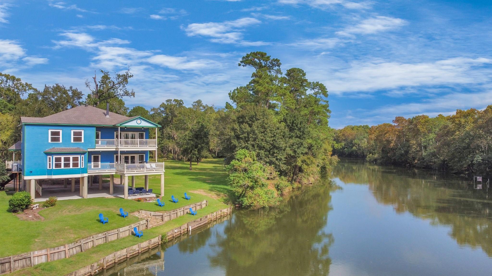 1730 Lakeshore Dr, Kingwood, TX 77339