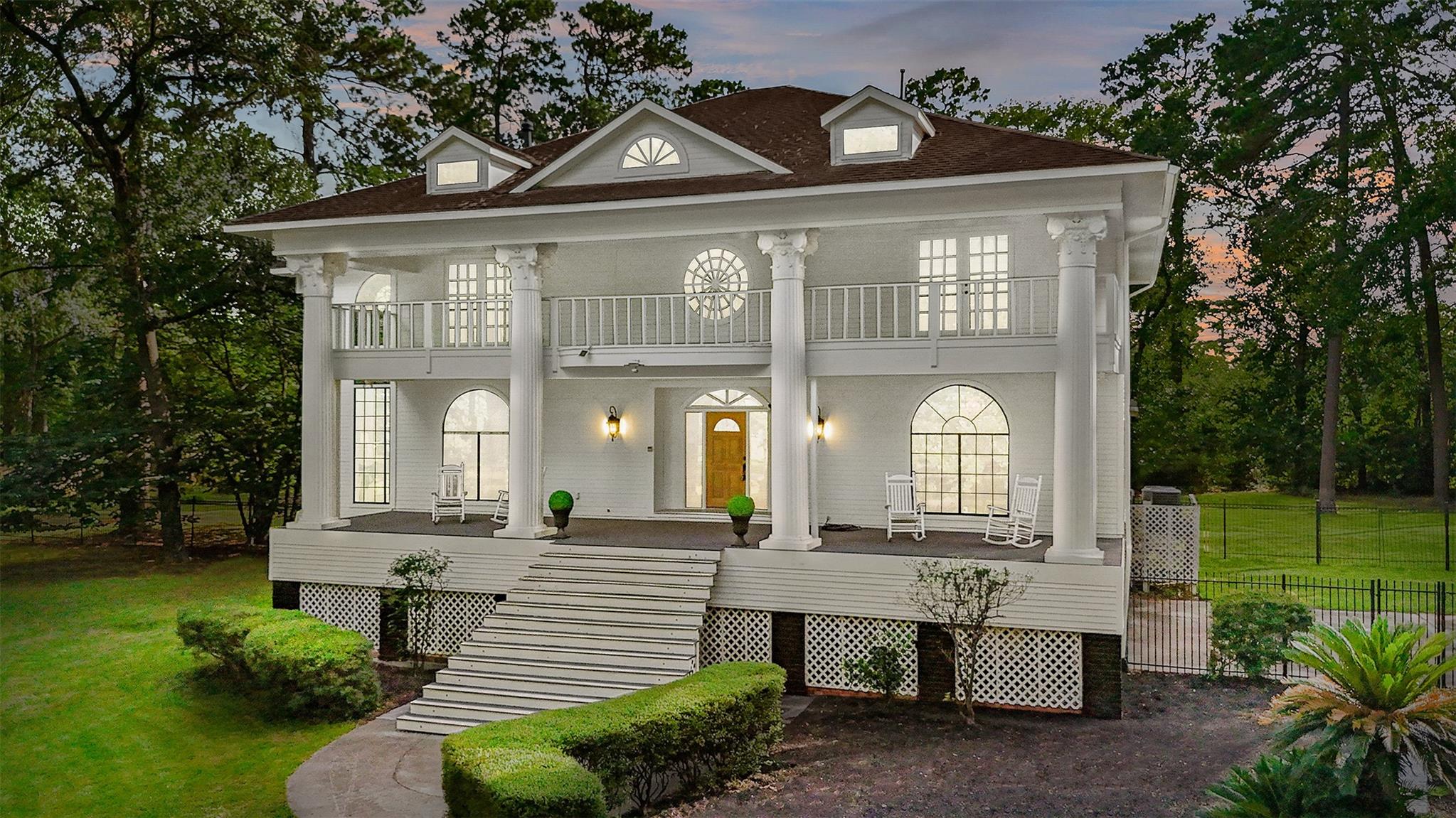 17003 Creeksouth Rd, Houston, TX 77068