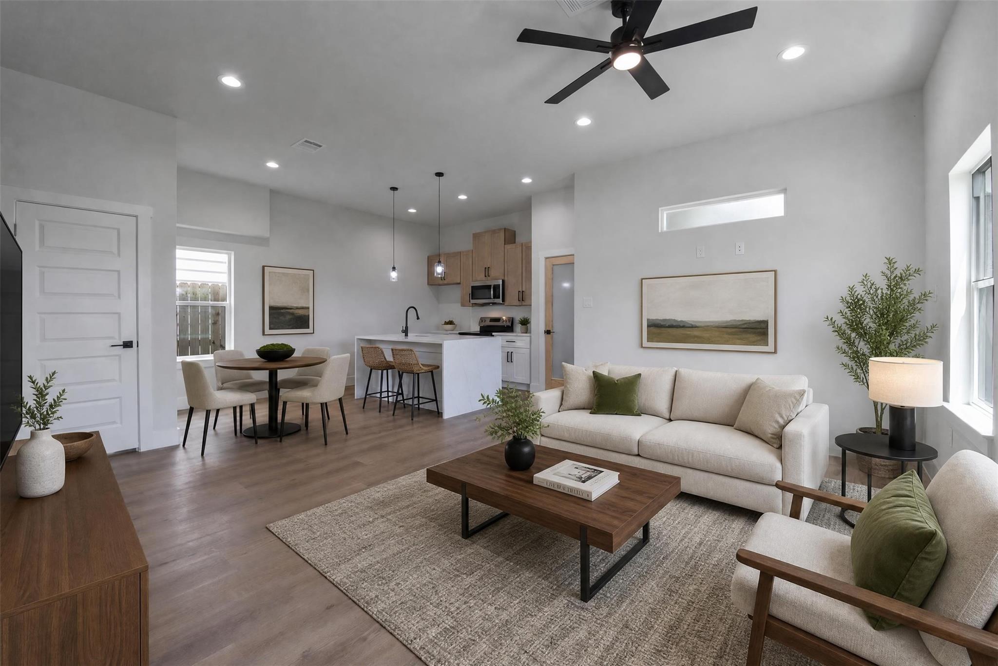 9313 Jutland Rd, Houston, TX 77033
