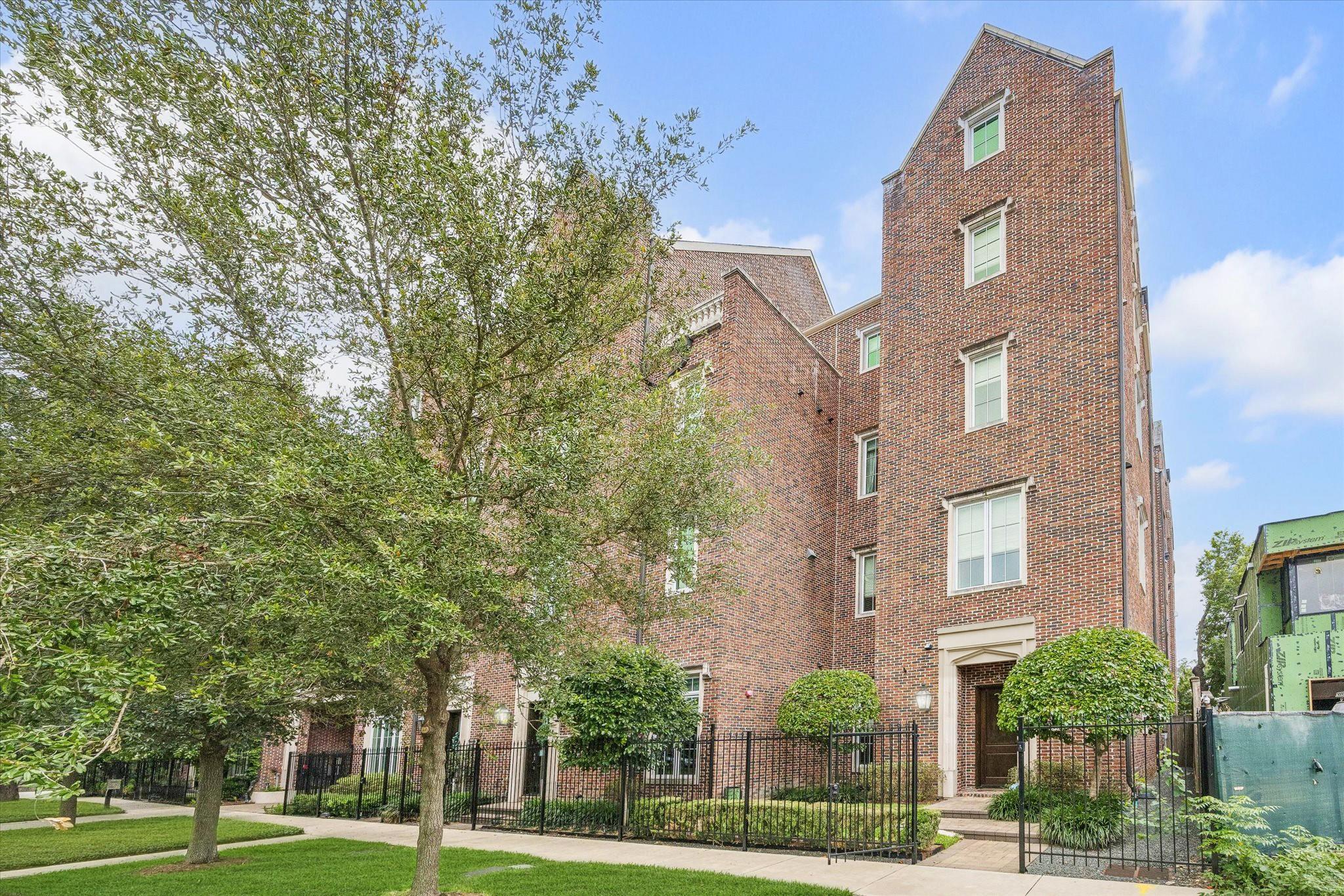 415 Lovett Blvd, Houston, TX 77006