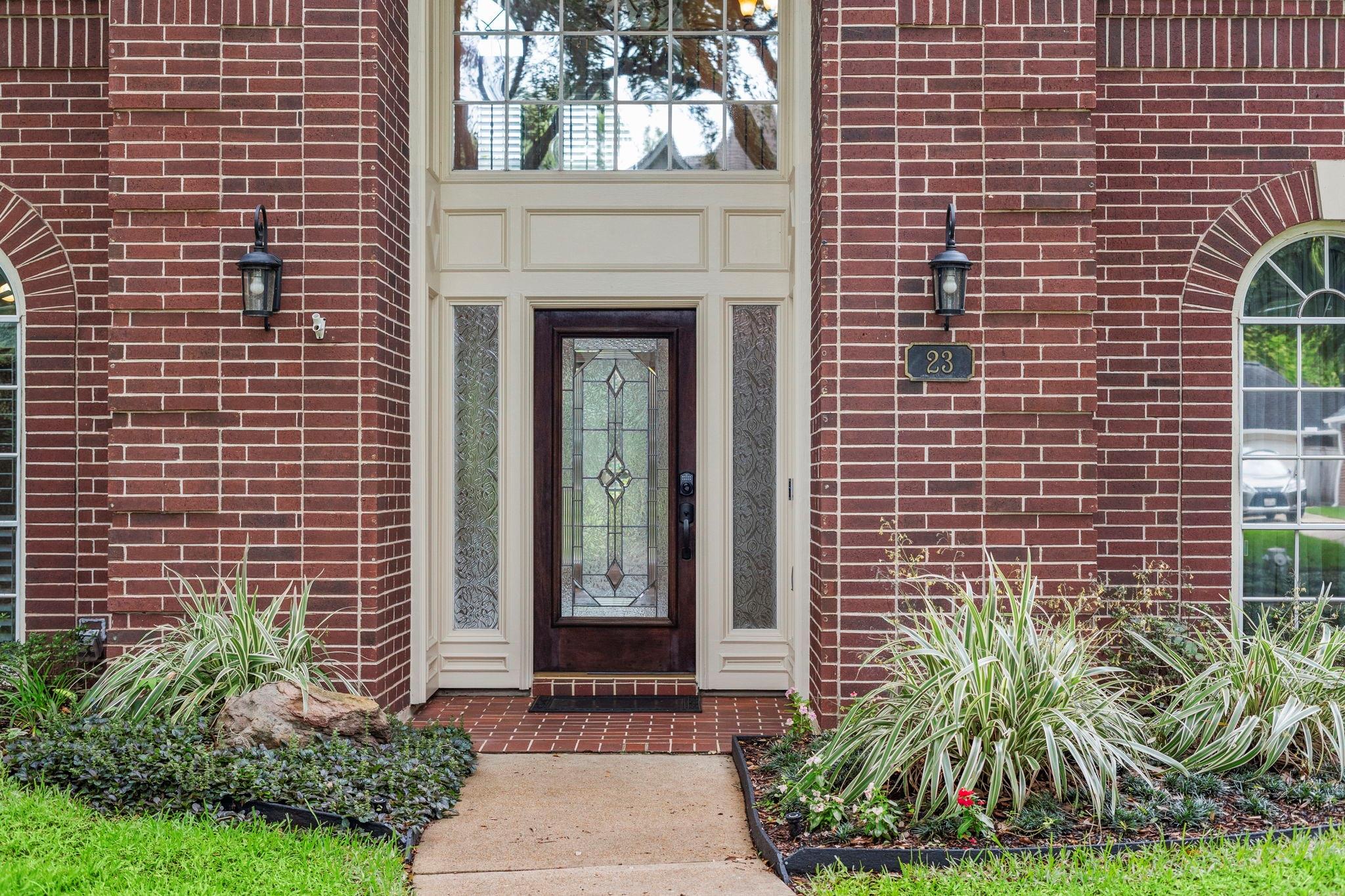 23 Saint Simons Ct, Sugar Land, TX 77479 photo