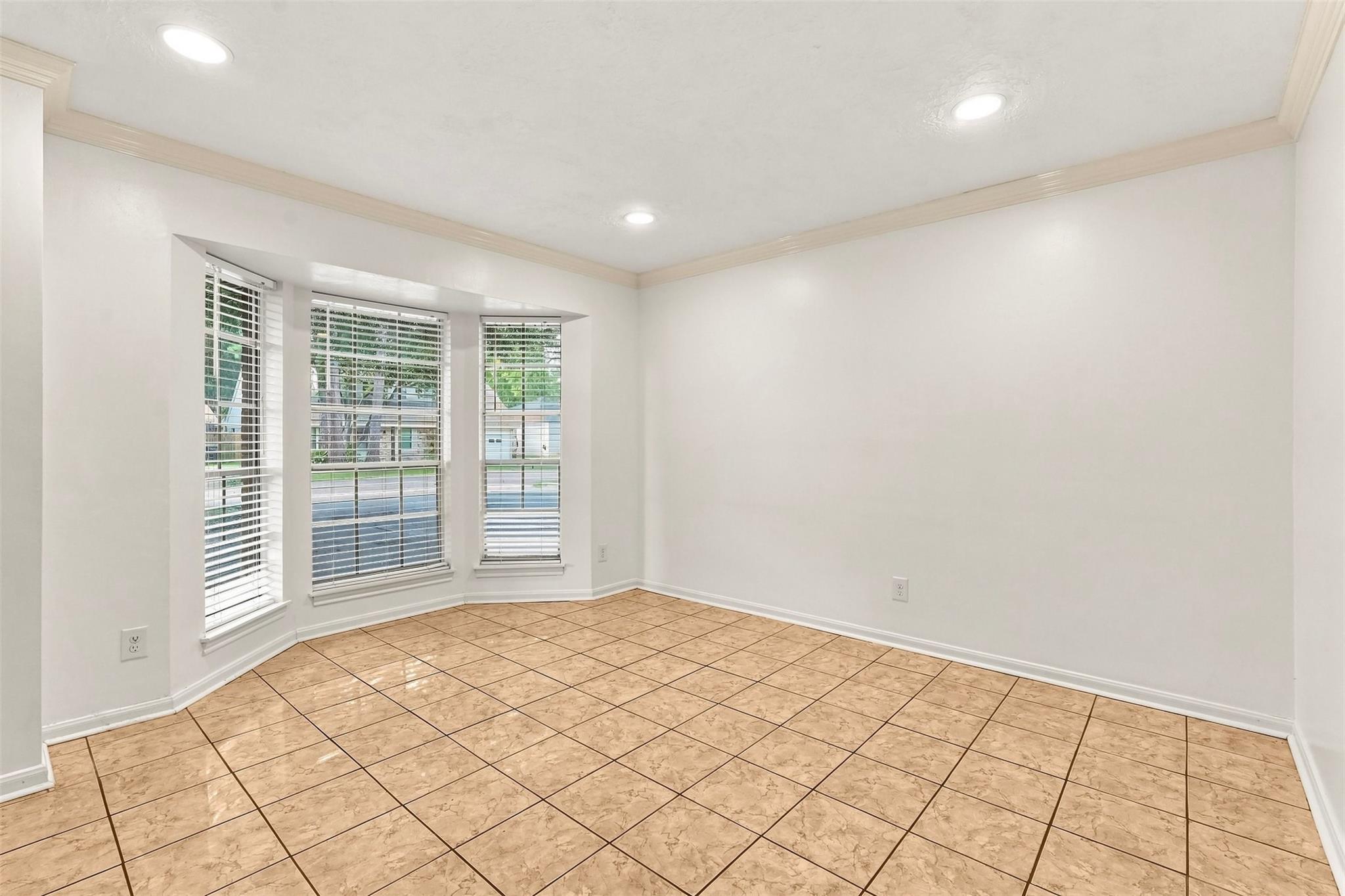 10652 Hazelhurst Dr #29, Houston, TX 77043 photo