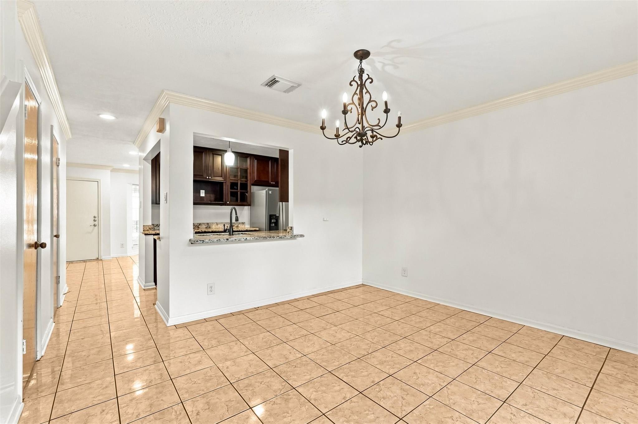 10652 Hazelhurst Dr #29, Houston, TX 77043 photo
