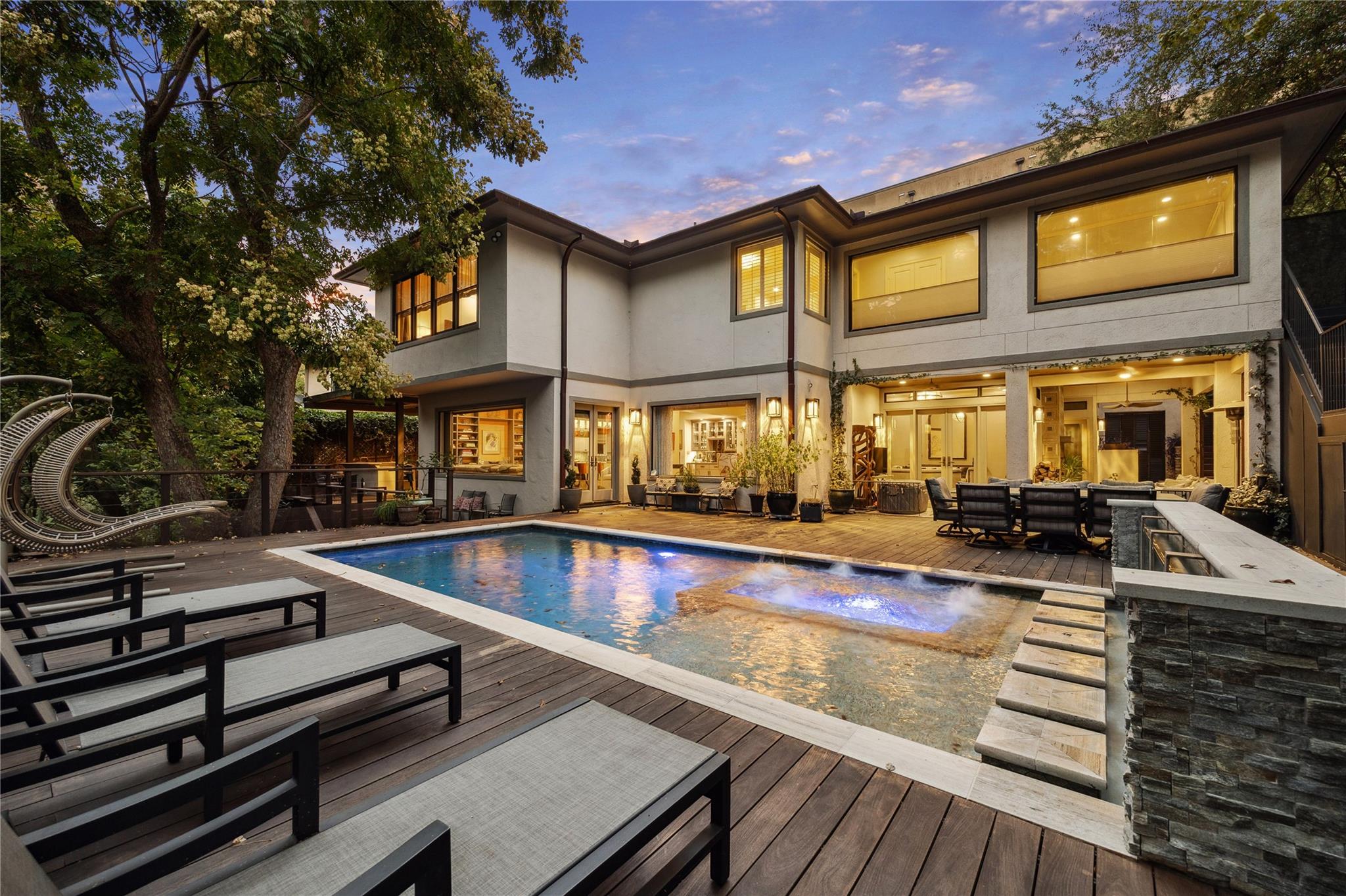 420 Pinewold Dr, Houston, TX 77056