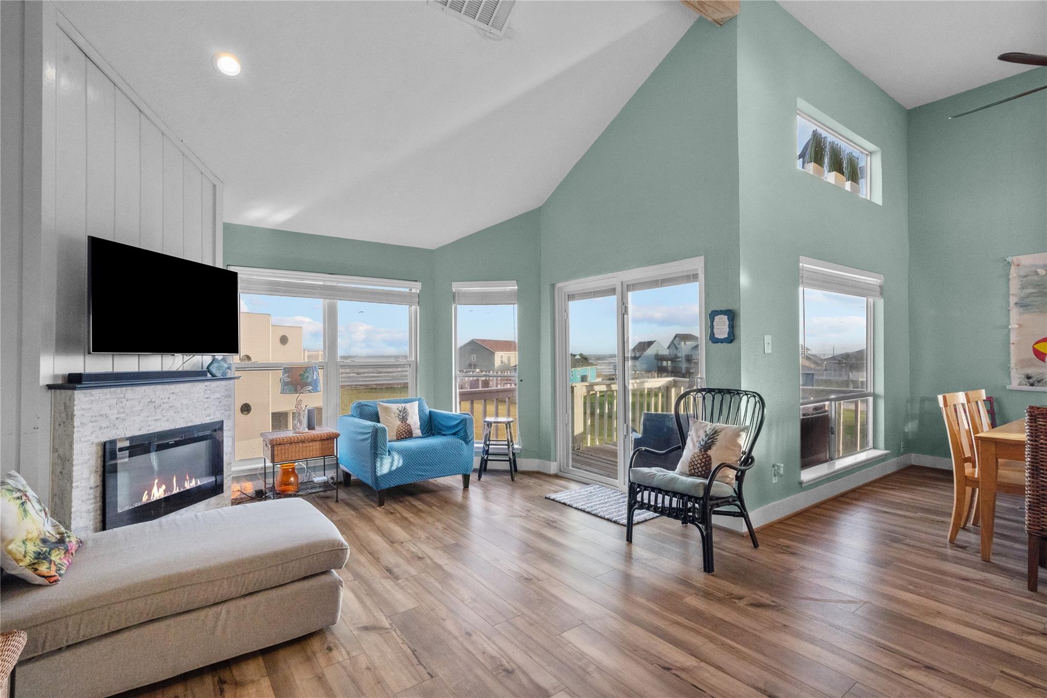 17729 Termini San Luis Pass Rd, Galveston, TX 77554 photo
