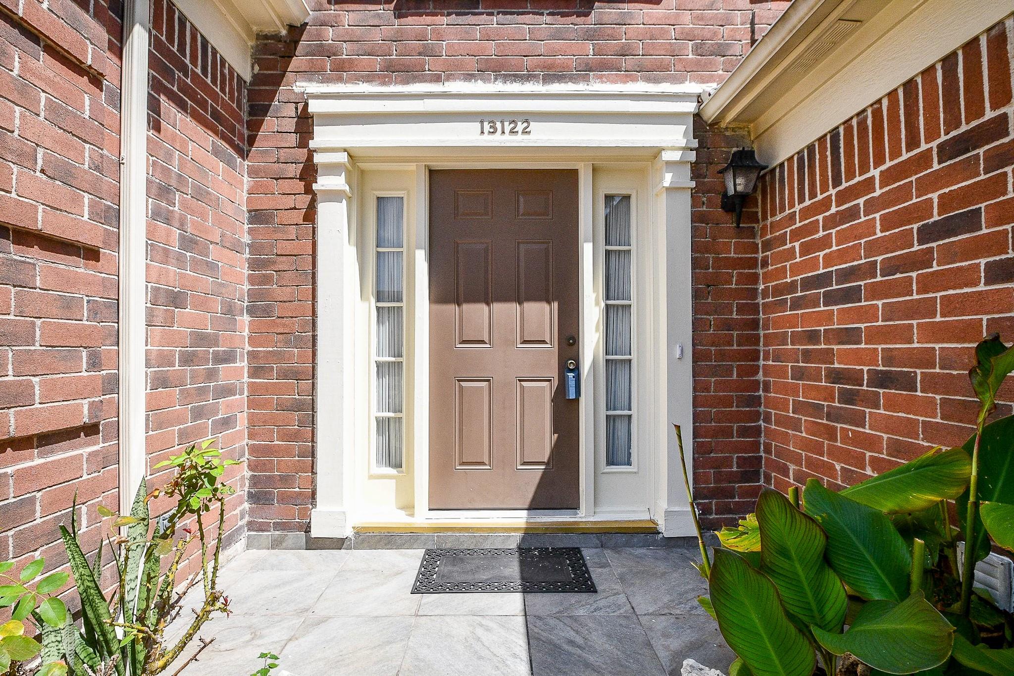 13122 Newberry St, Sugar Land, TX 77478 photo