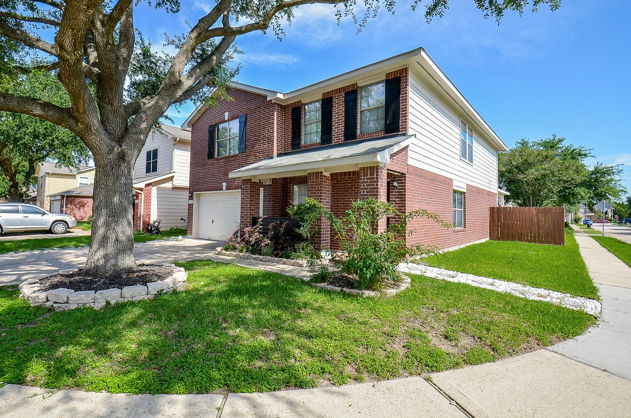 13410 Cricklewood Creek Ln, Houston, TX 77083 photo