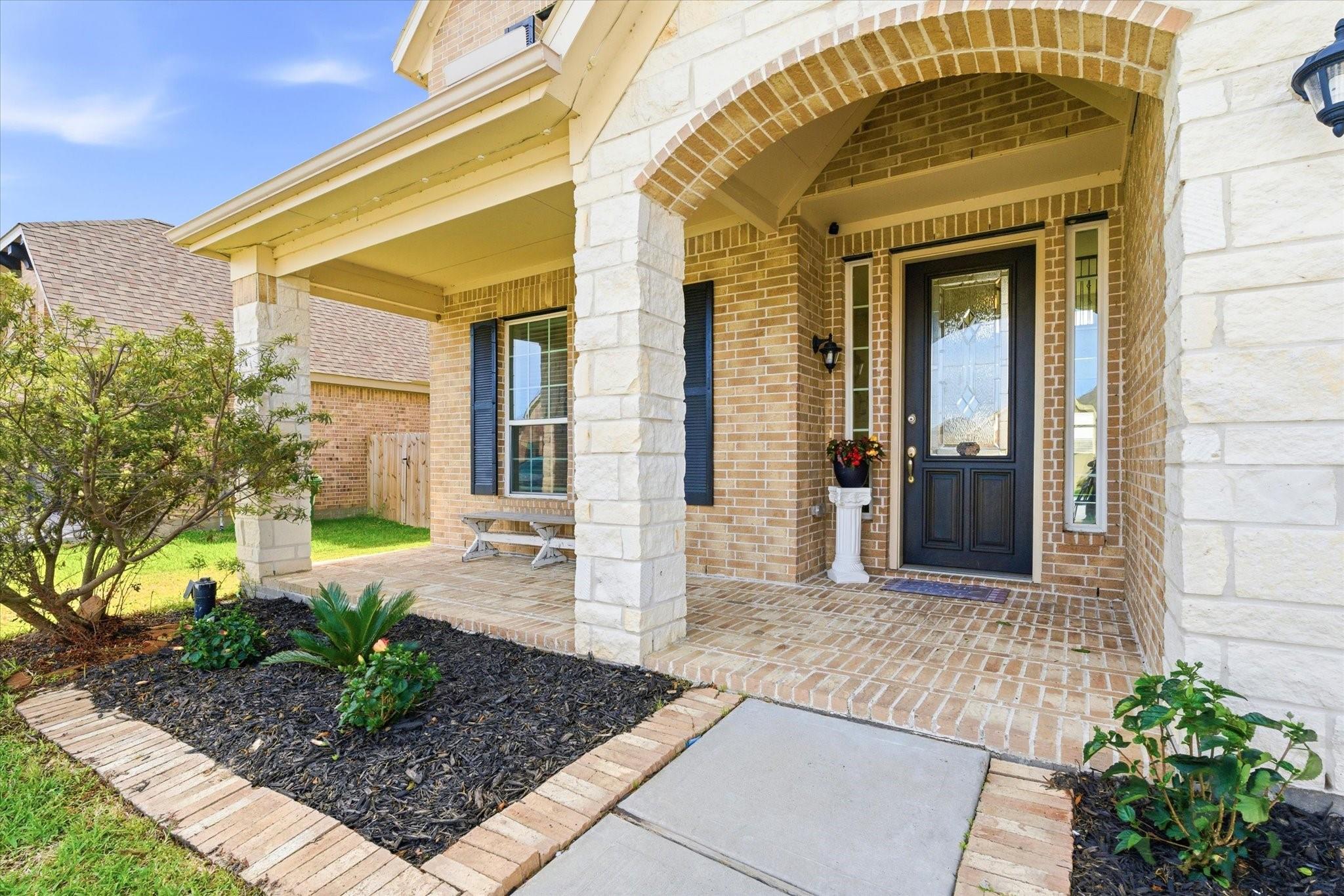 14146 Little River Dr, Baytown, TX 77523 photo