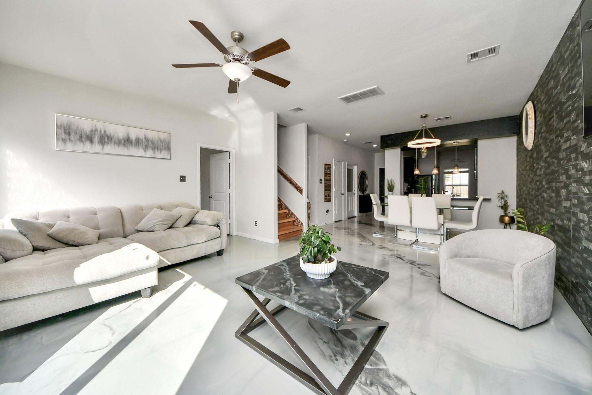 15203 Albert Oak Dr, Humble, TX 77396 photo
