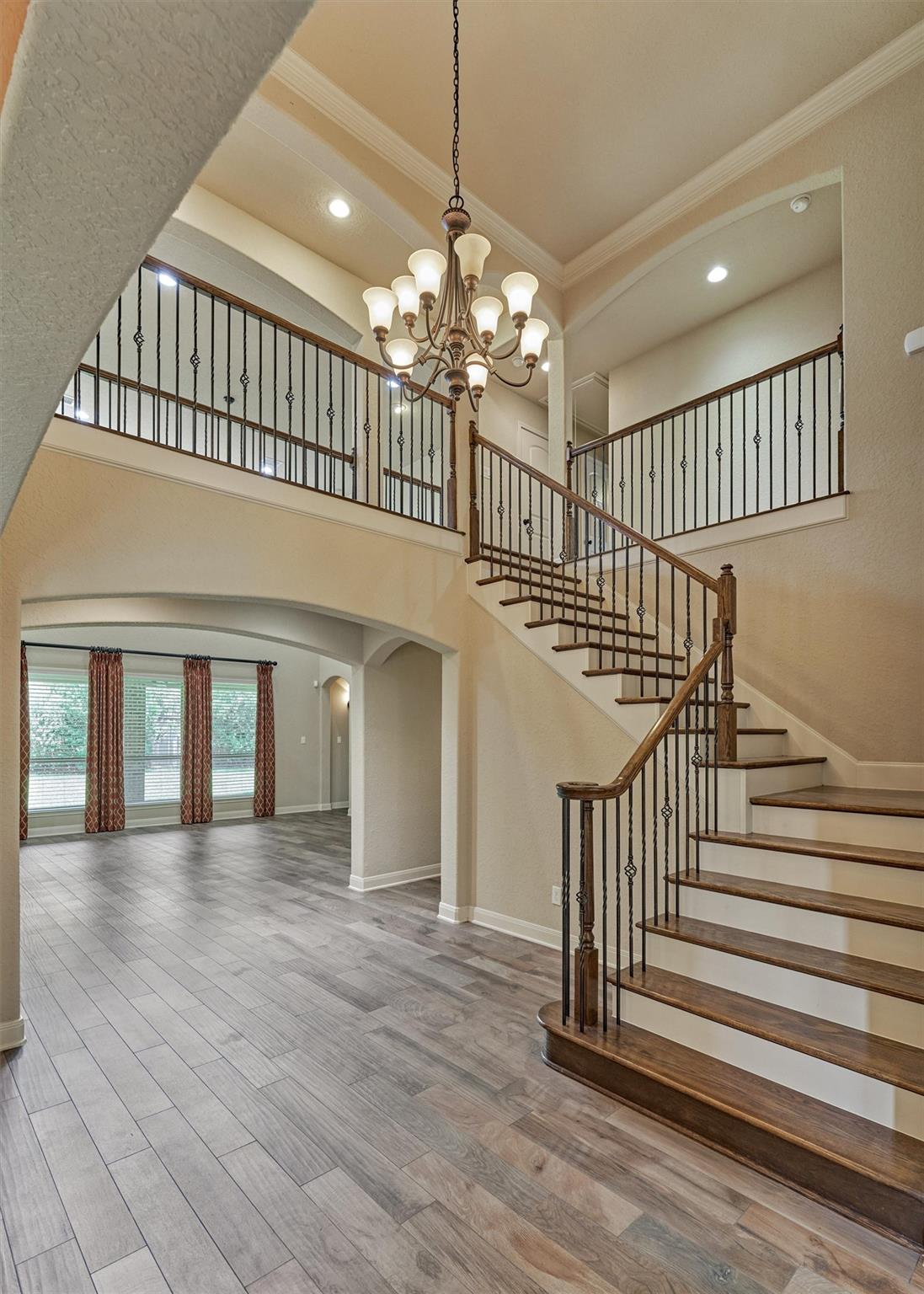 6 Devon Dale Dr, Tomball, TX 77375 photo