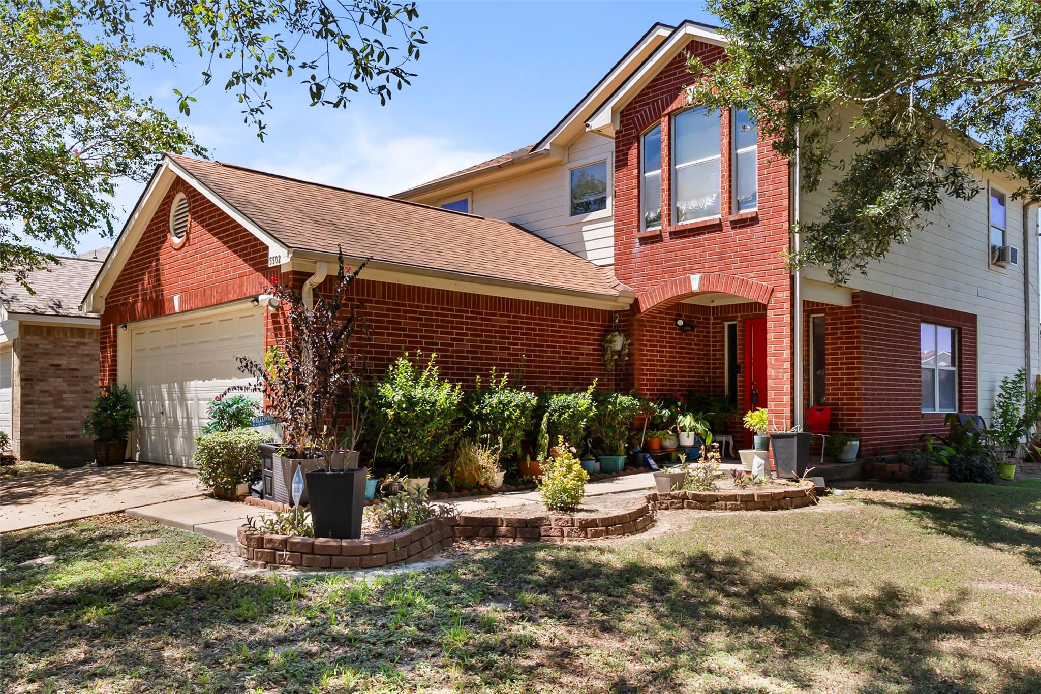 5502 Amaranth Meadow Ln, Houston, TX 77085 photo