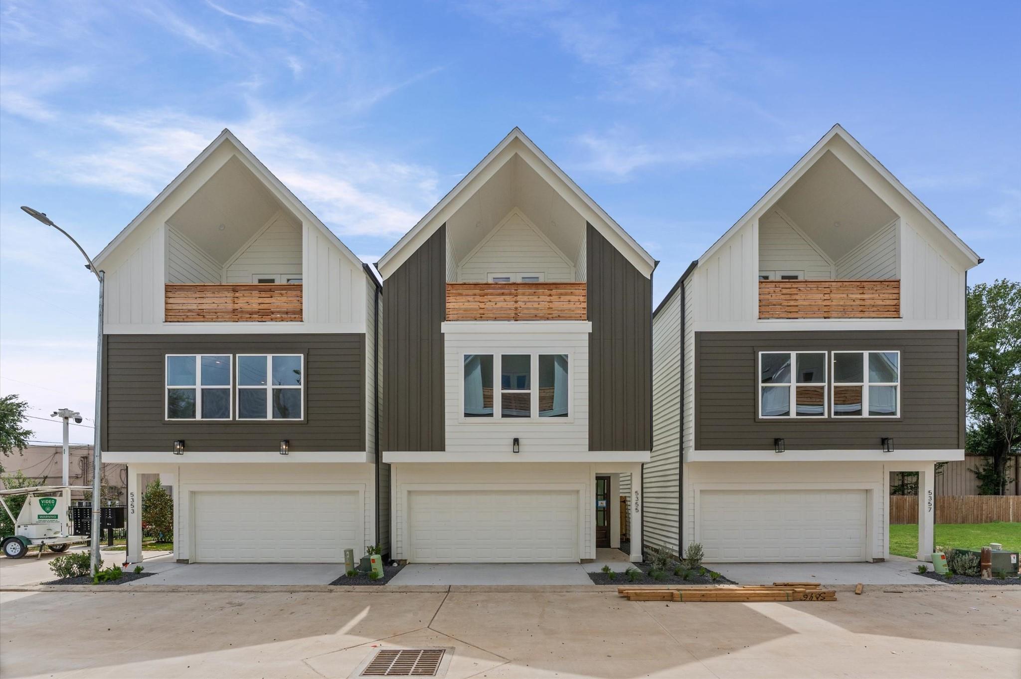 5355 Waleska, Houston, TX 77091 photo