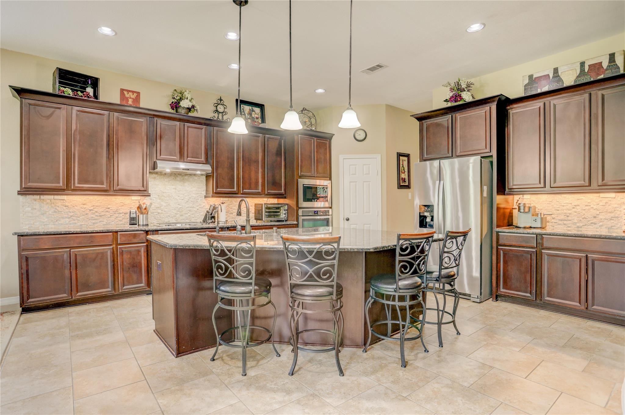 7018 Fall Creek Ln, Missouri City, TX 77459 photo