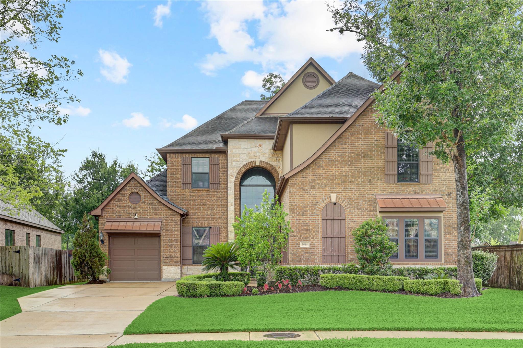 7018 Fall Creek Ln, Missouri City, TX 77459