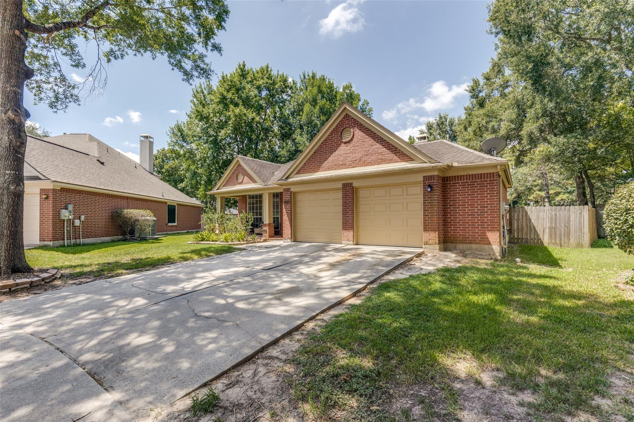 12702 Wolf Creek Ct, Humble, TX 77346 photo