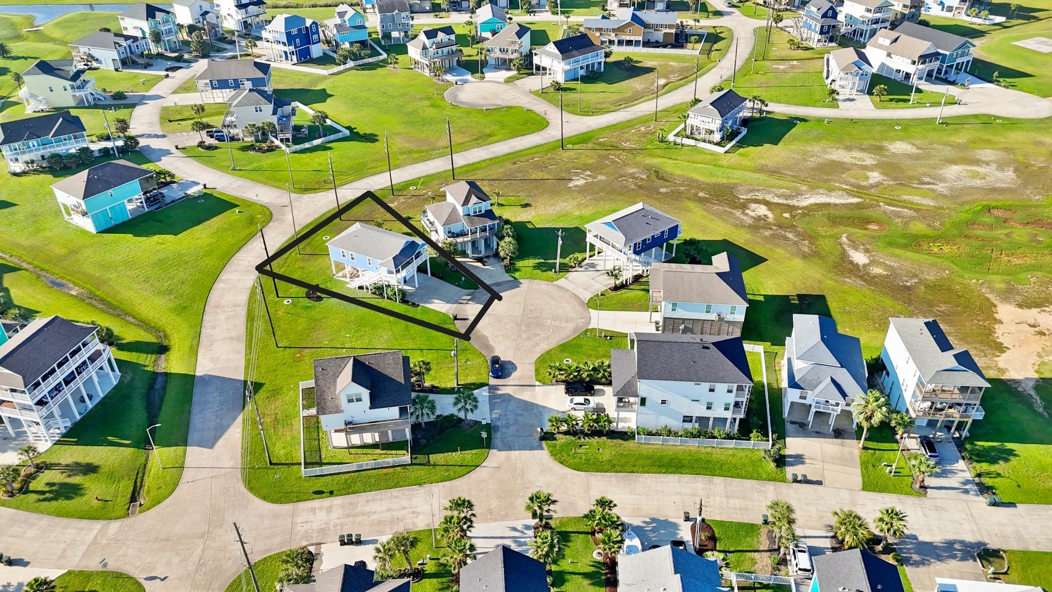 25011 San Simeon Ct, Galveston, TX 77554 photo