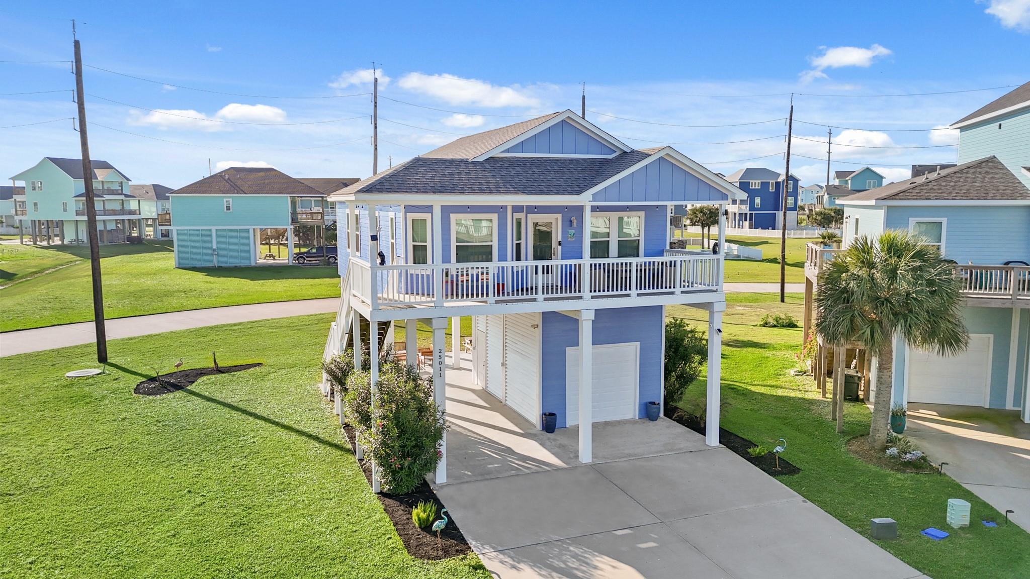 25011 San Simeon Ct, Galveston, TX 77554