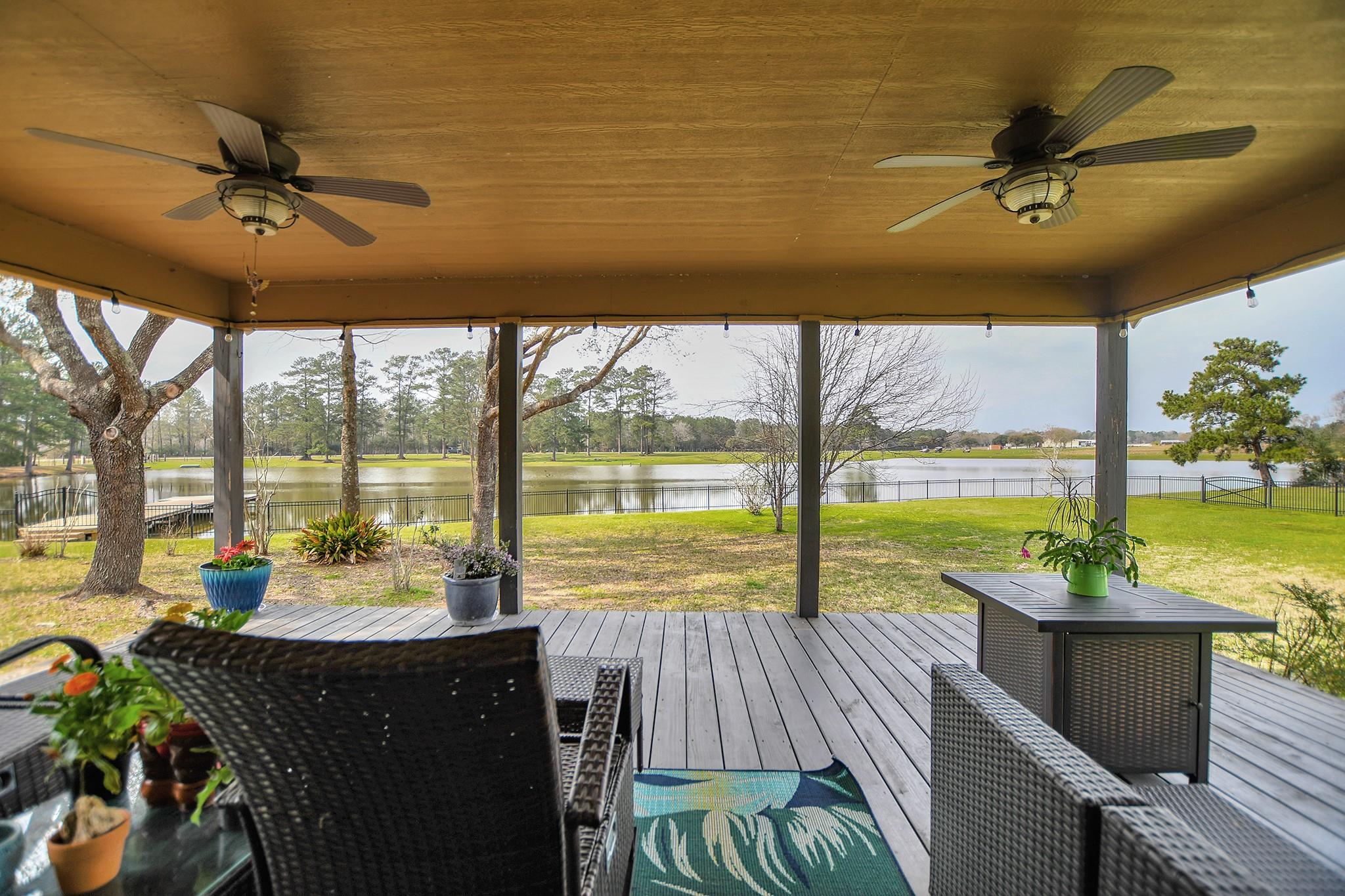 28335 Riley Rd, Waller, TX 77484 photo