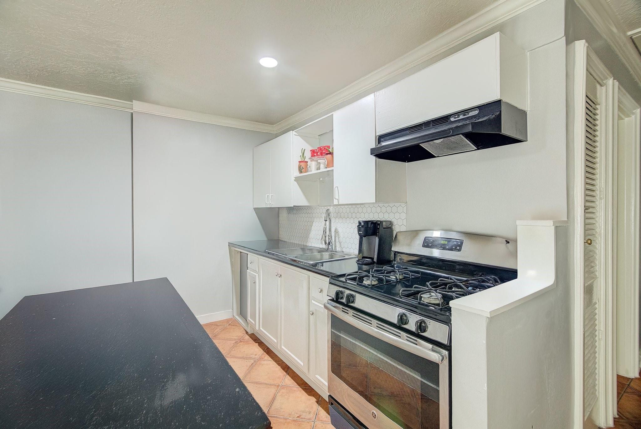 8622 Rayson Rd, Houston, TX 77080 photo
